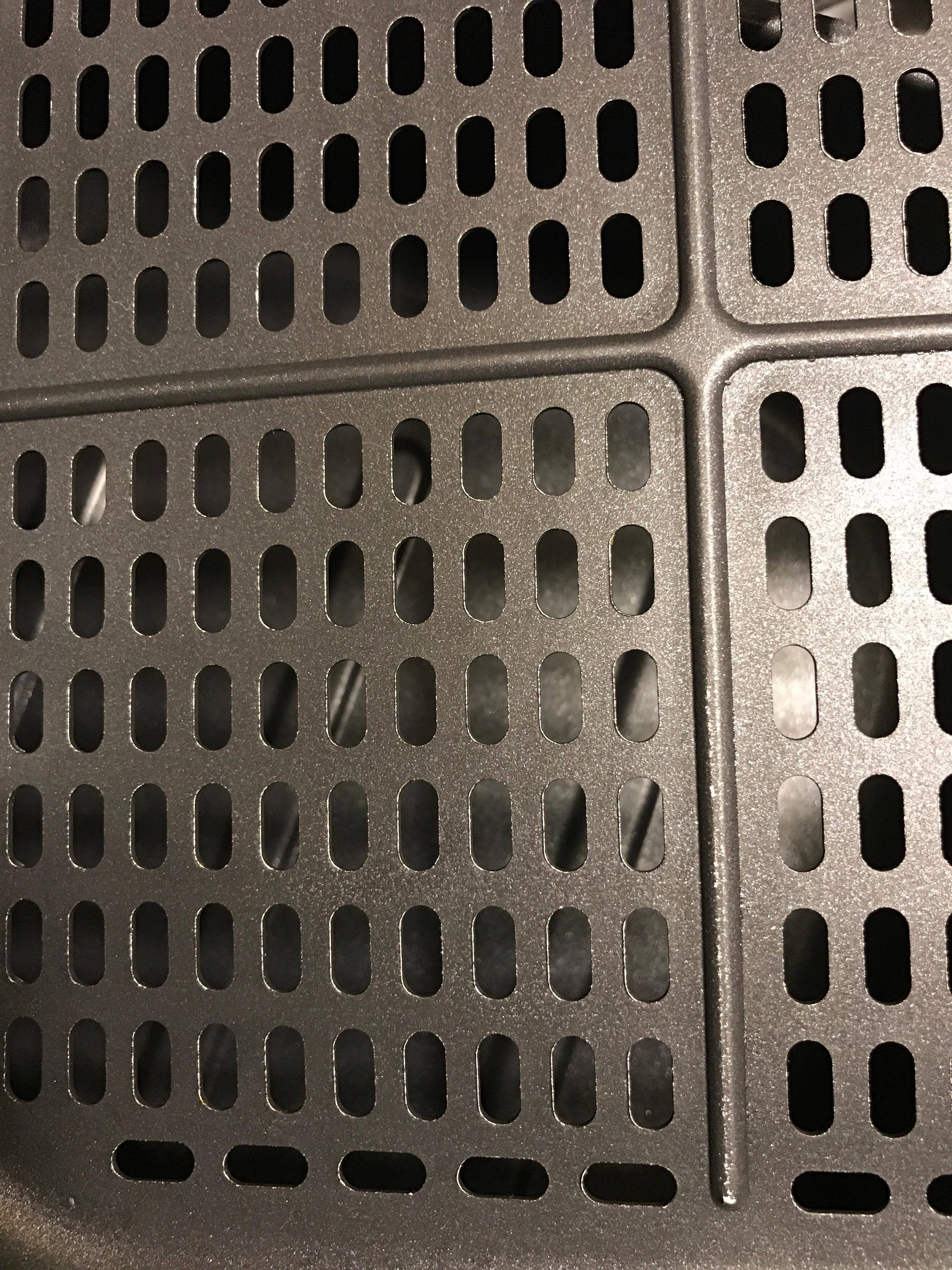 Shiny edges where nonstick is gone, click to load a larger version