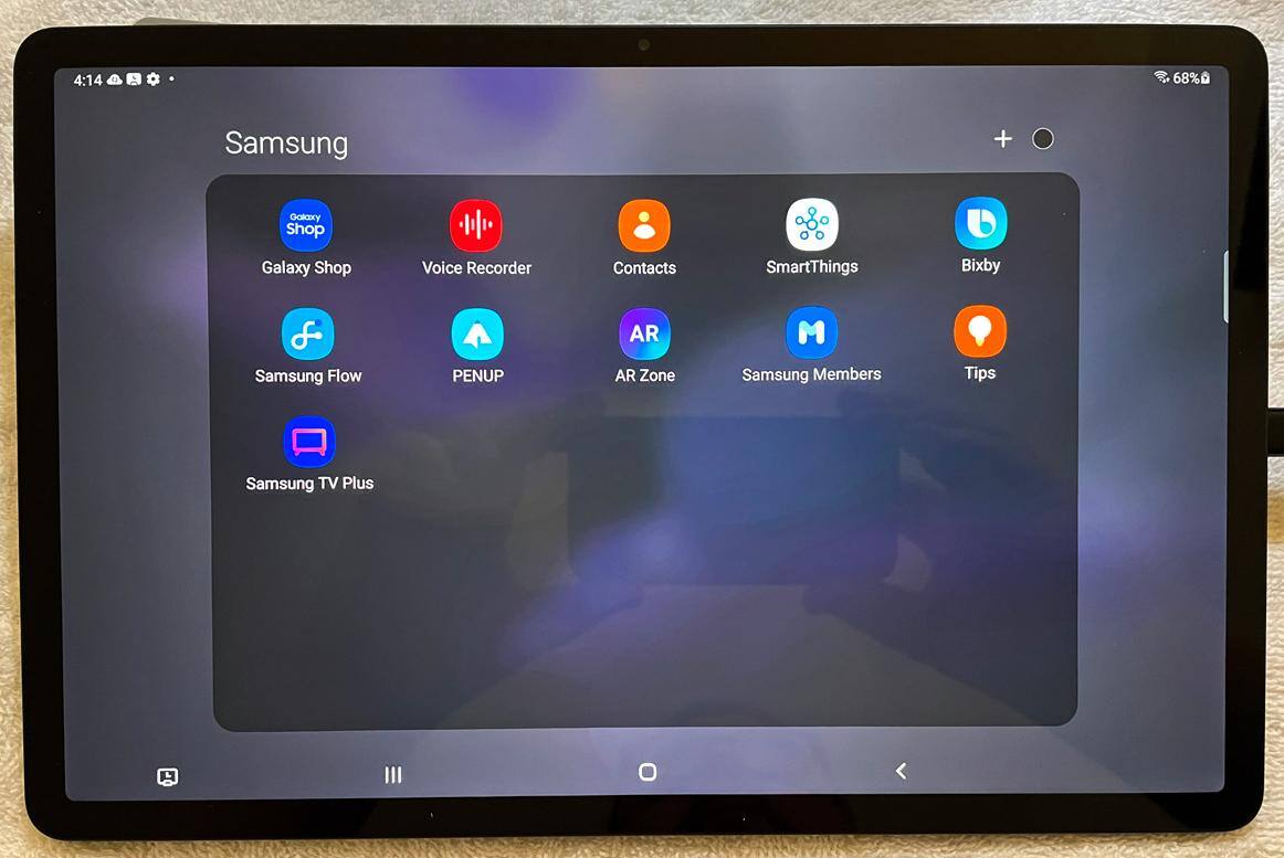Pre-loaded with some useful Samsung apps., click to load a larger version