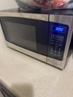 Insignia™ 0.9 Cu. Ft. Compact Microwave Stainless Steel NS-MW09SS8 - Best  Buy