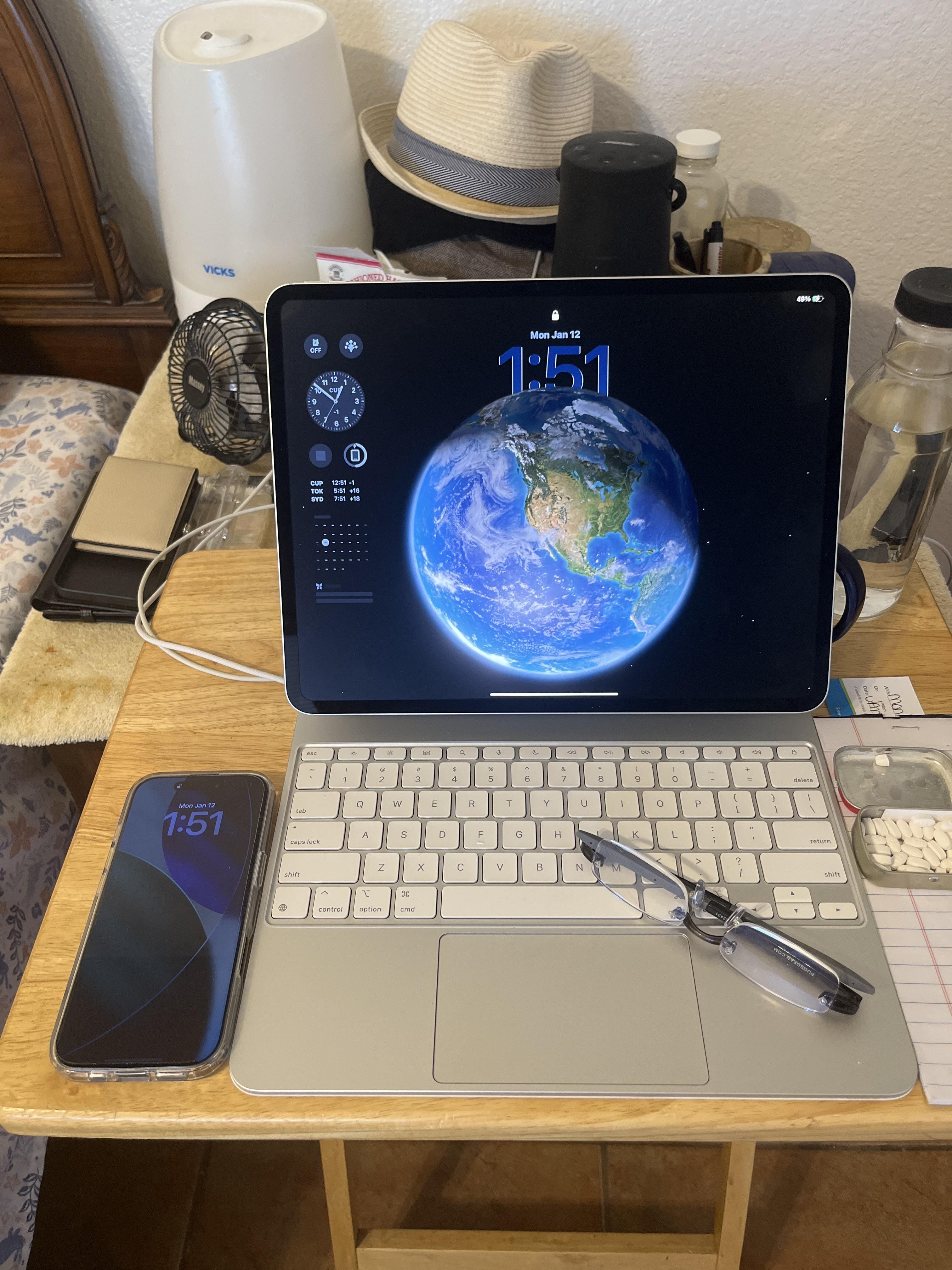 Apple 13 inch iPad Pro M5 chip Wi Fi 1TB with OLED Nano texture