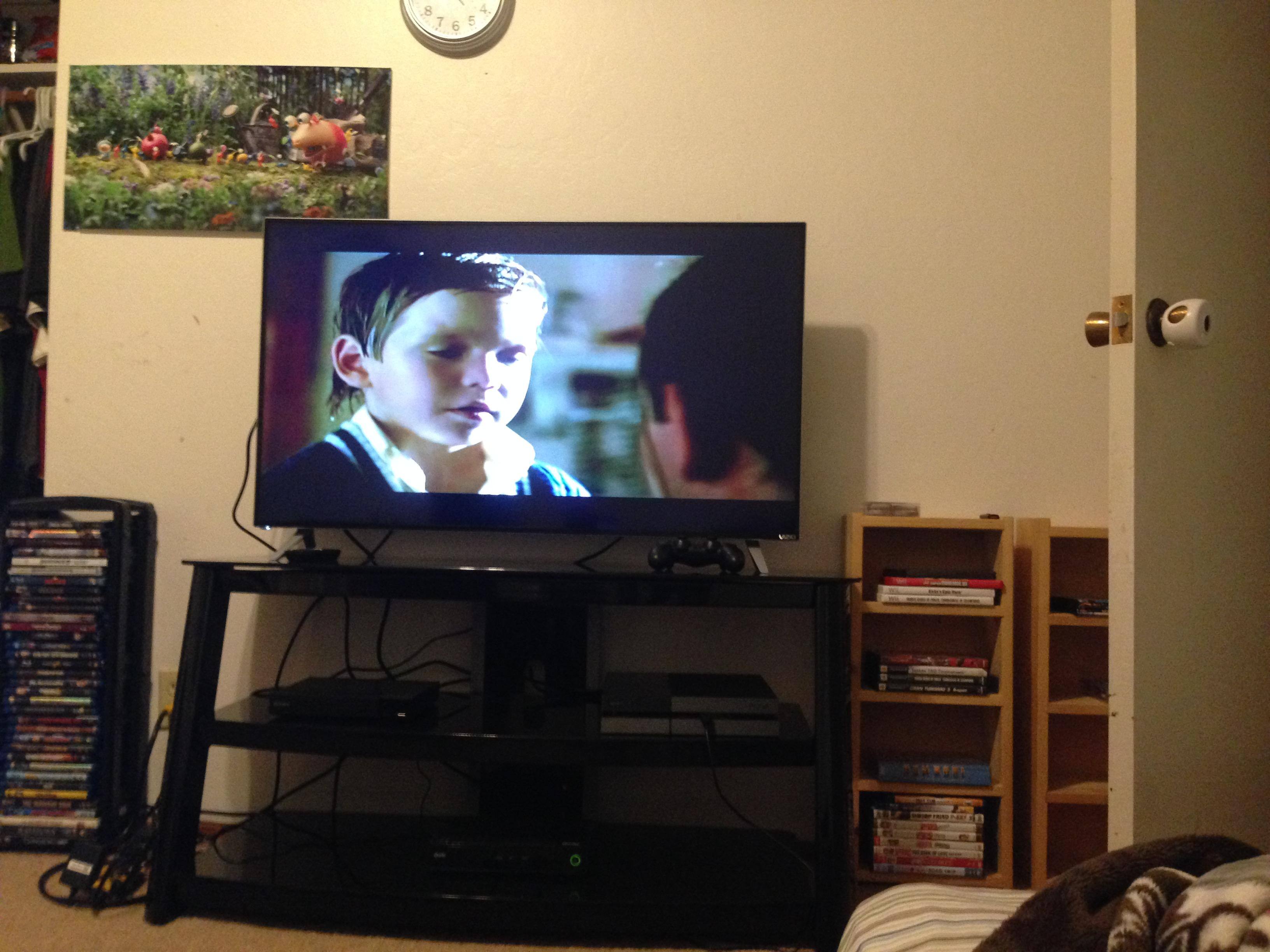 the tv stand is very nice, click to load a larger version