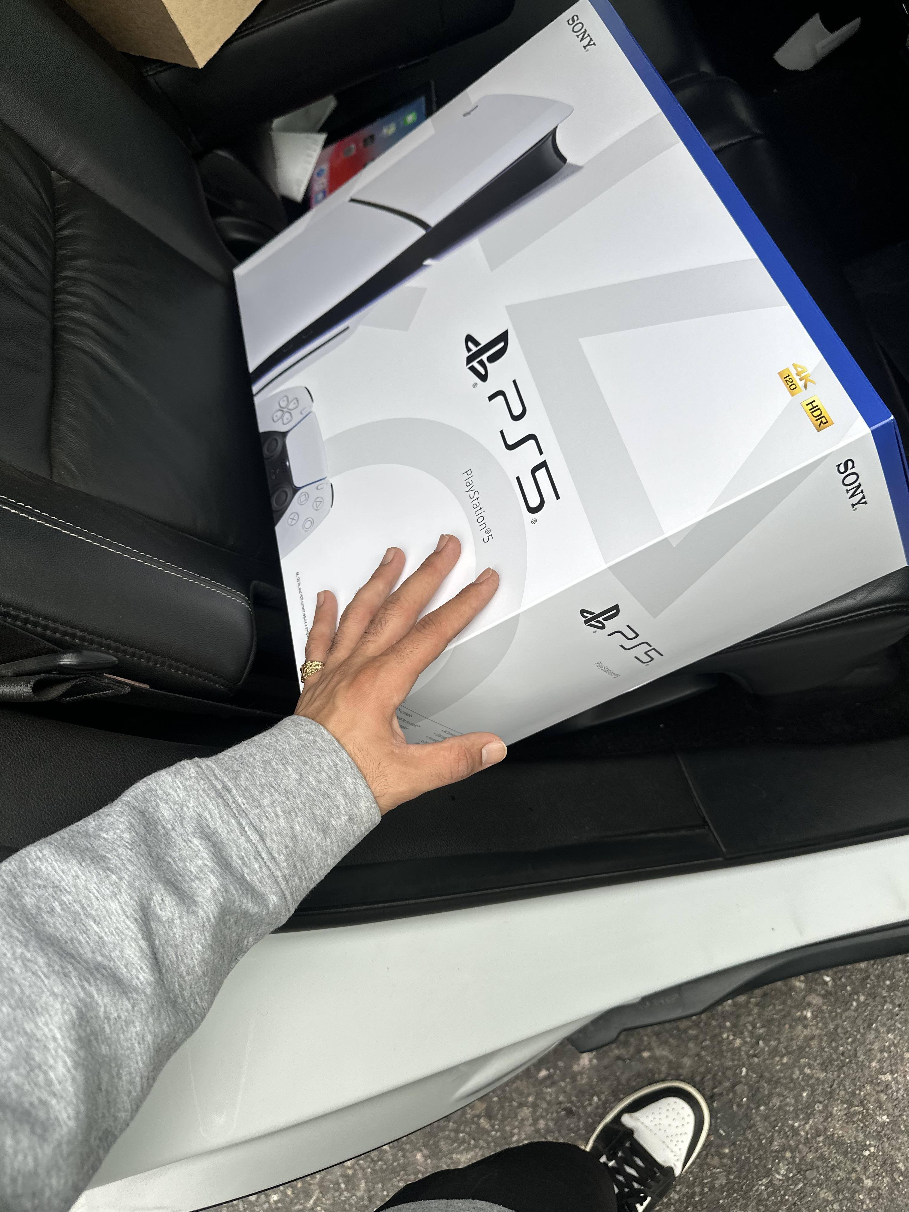 Customer provided, click to load a larger version