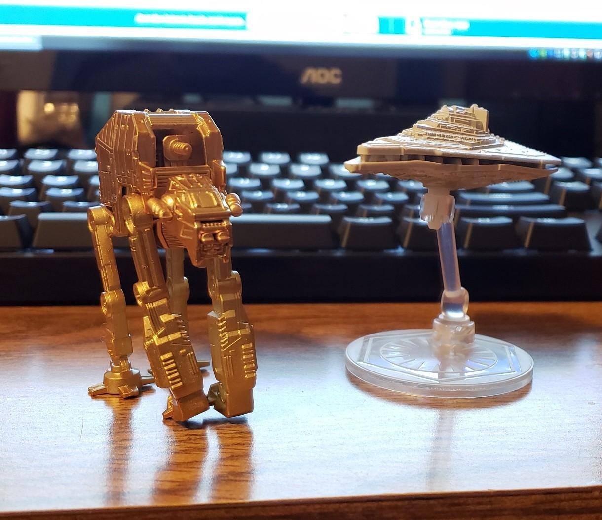 The leg and hull are bent., click to load a larger version