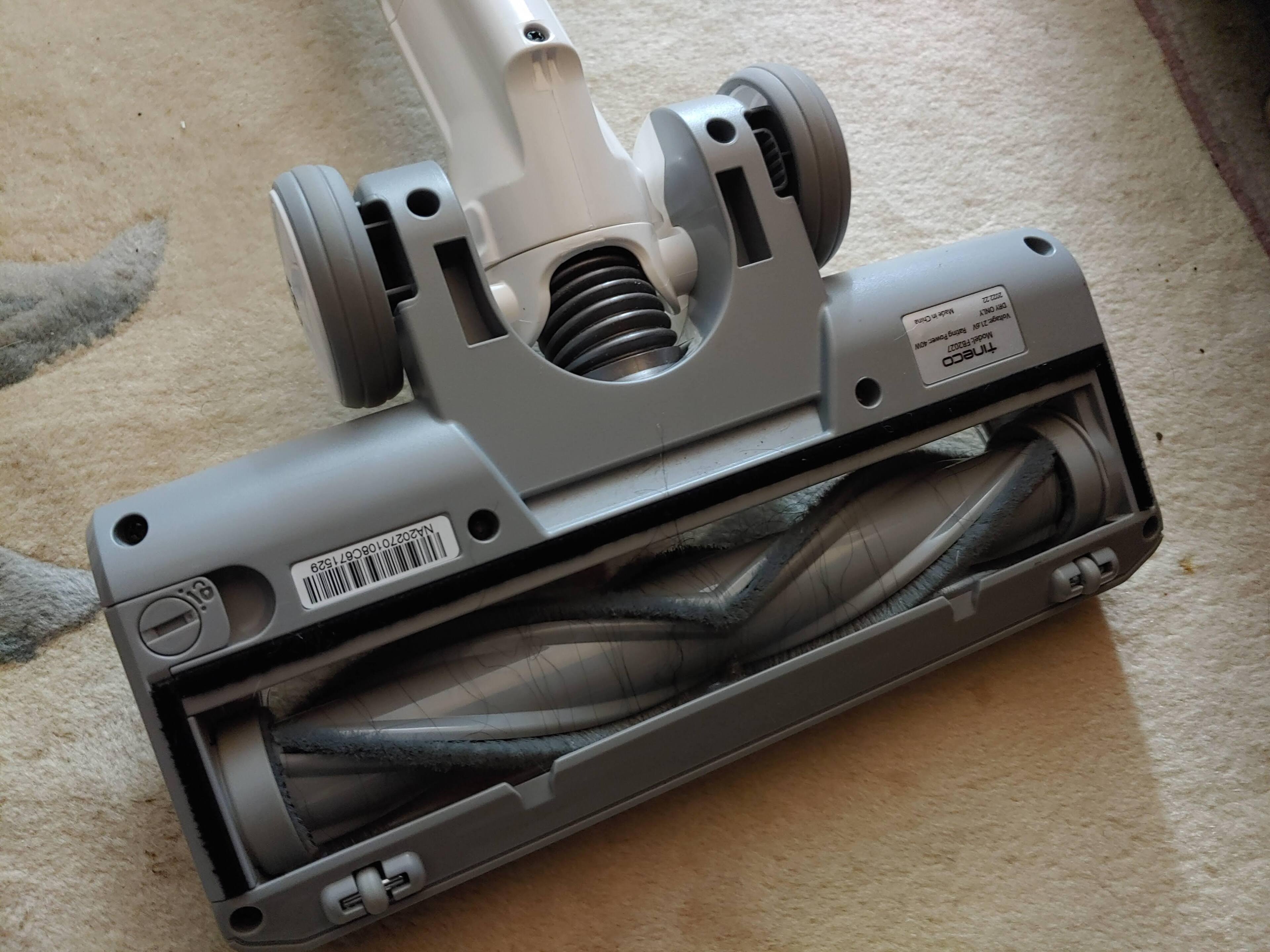 Bottom of wide brush attachment, click to load a larger version