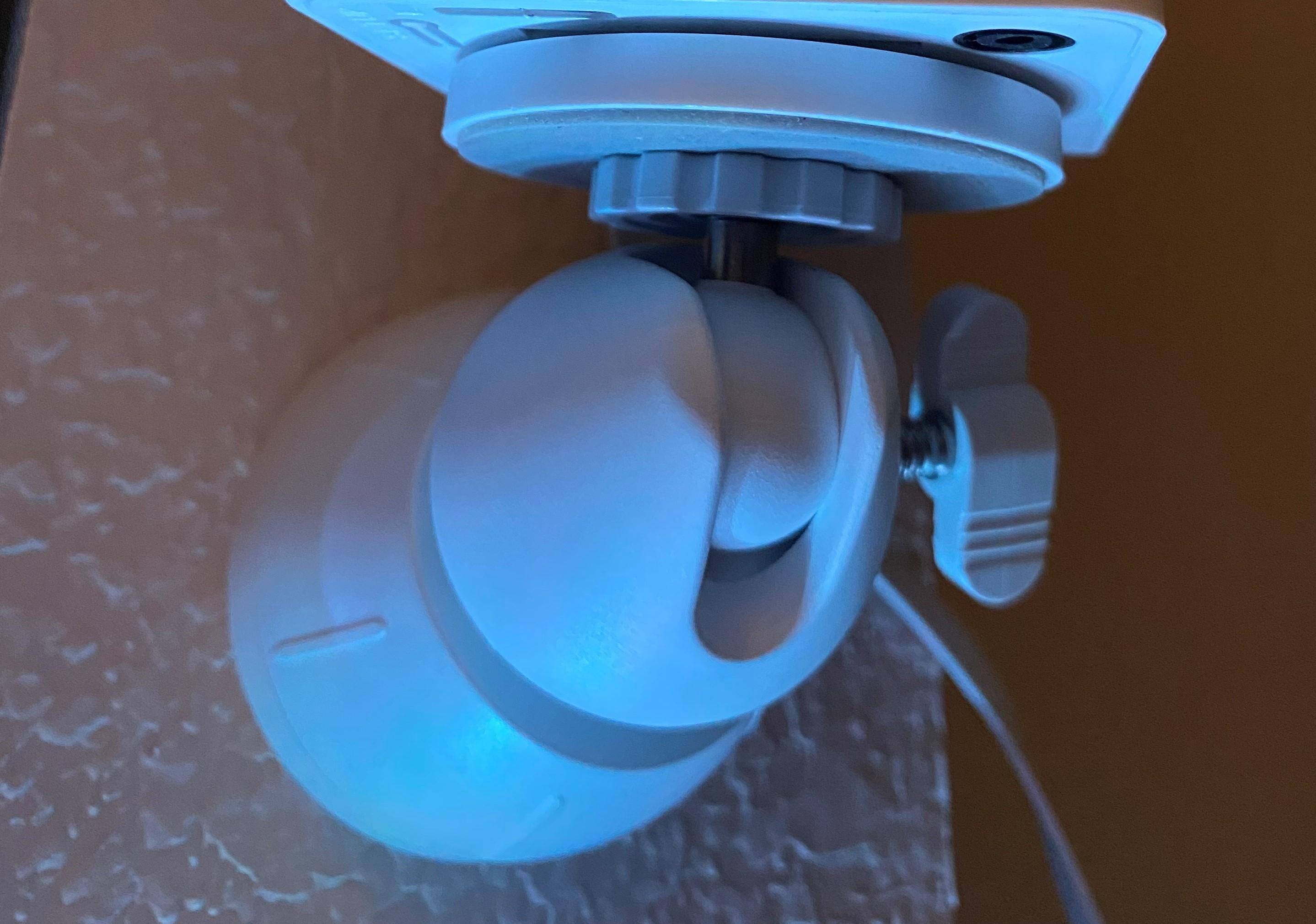 Just tighten everything into place., click to load a larger version