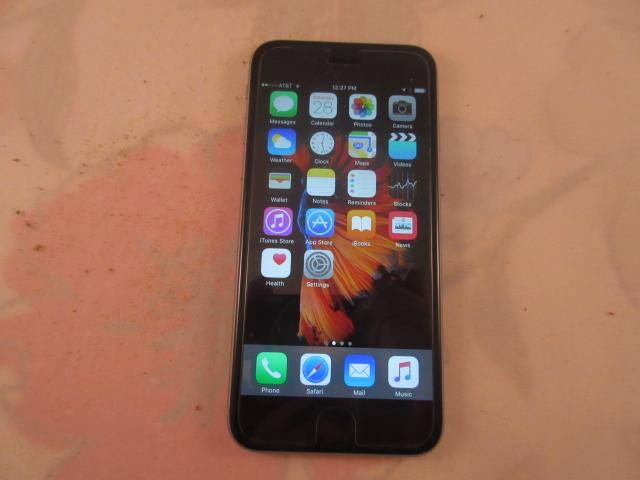 My new iPhone 6s, click to load a larger version