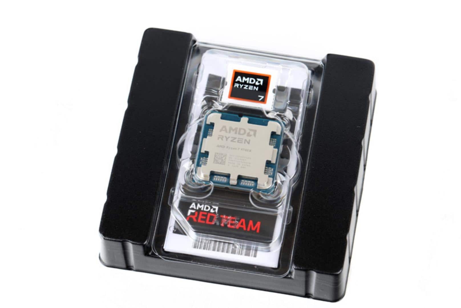 AMD Ryzen 7 9700X 8 Core 16 Thread 3.8 GHz (5.5 GHz Max AMD Ryzen 7 9700X 8 Core 16 Thread 3.8 GHz (5.5 GHz Max