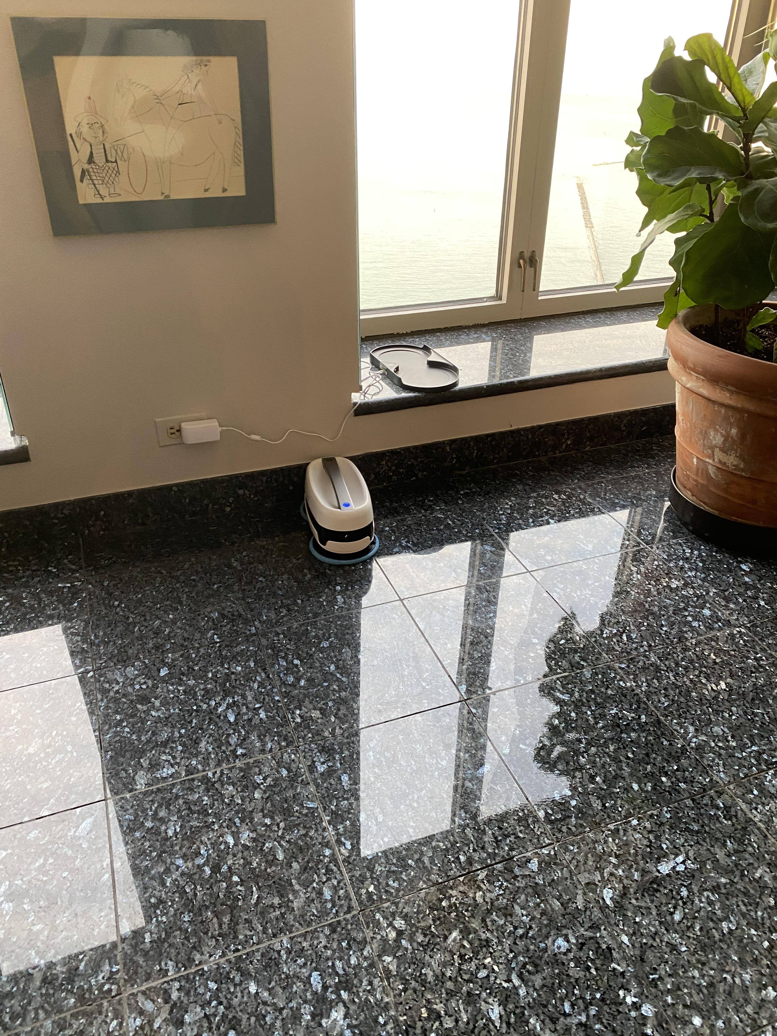 Unit and charger, click to load a larger version