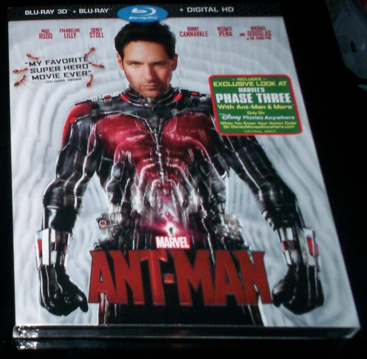 Awesome slipcover as always with Marvel's 3D Blu-rays!, click to load a larger version