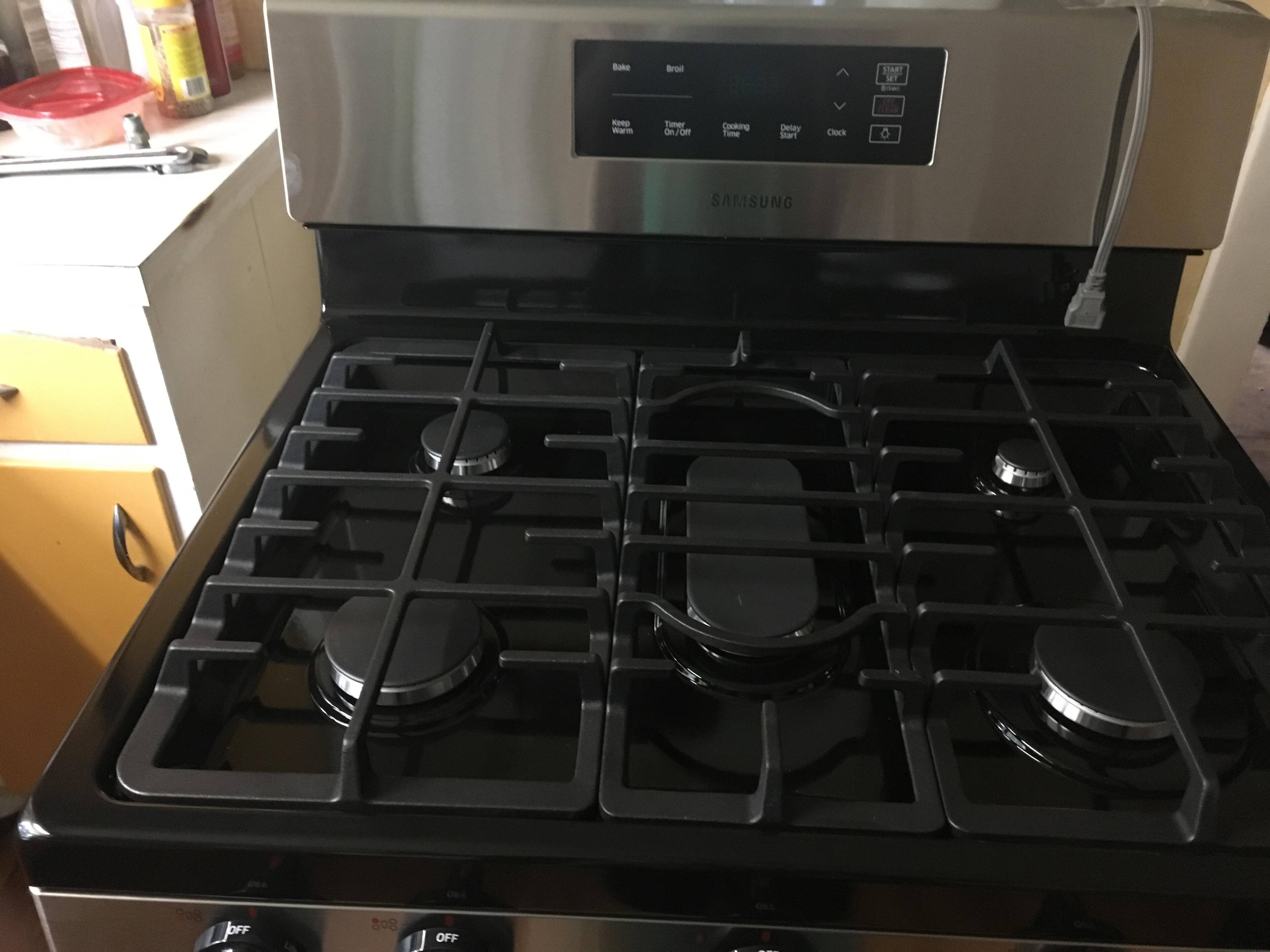 Love the 5 burner top!, click to load a larger version