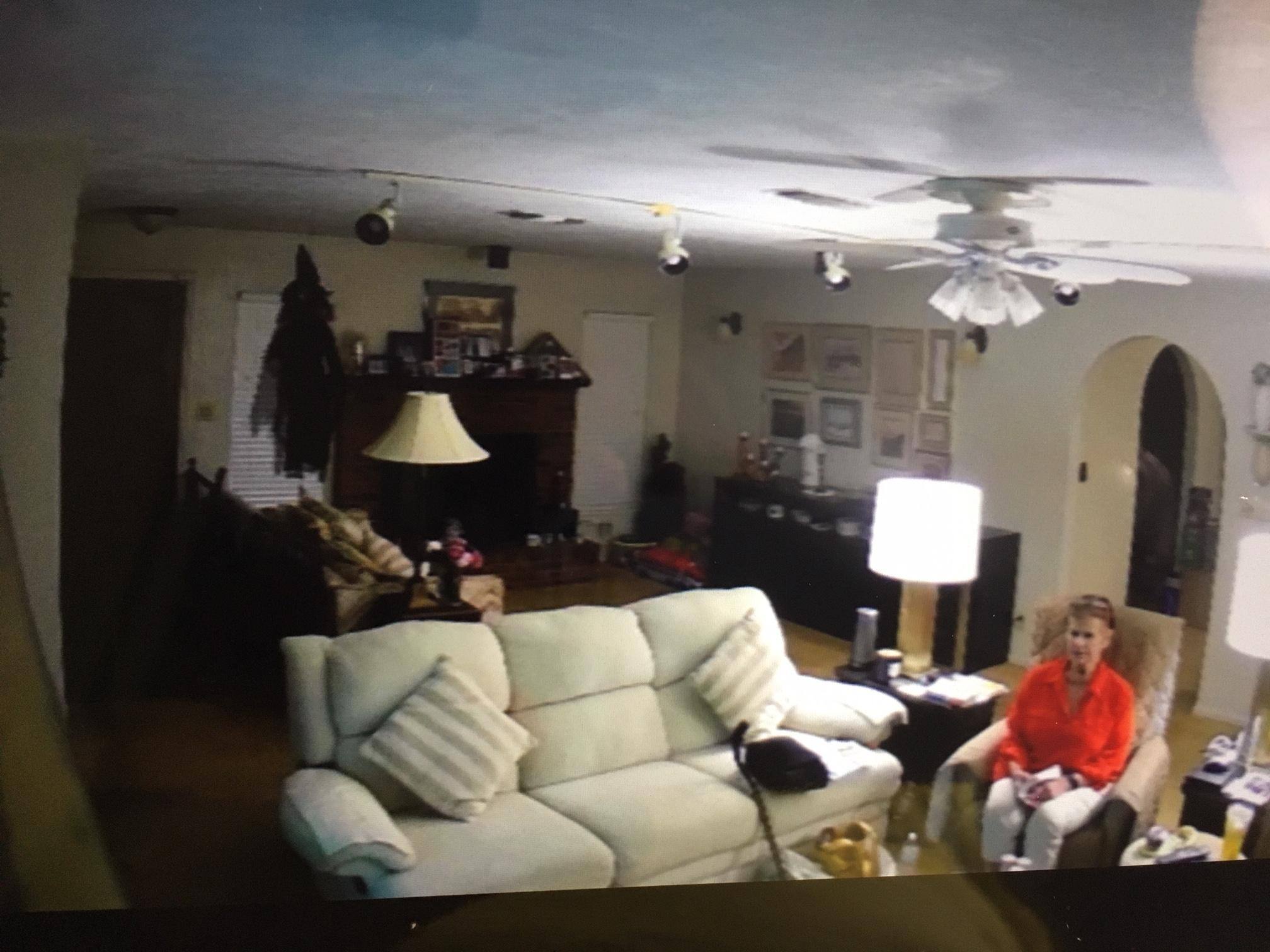 Defender Guard Camera Monitoring At 6:00 AM, click to load a larger version