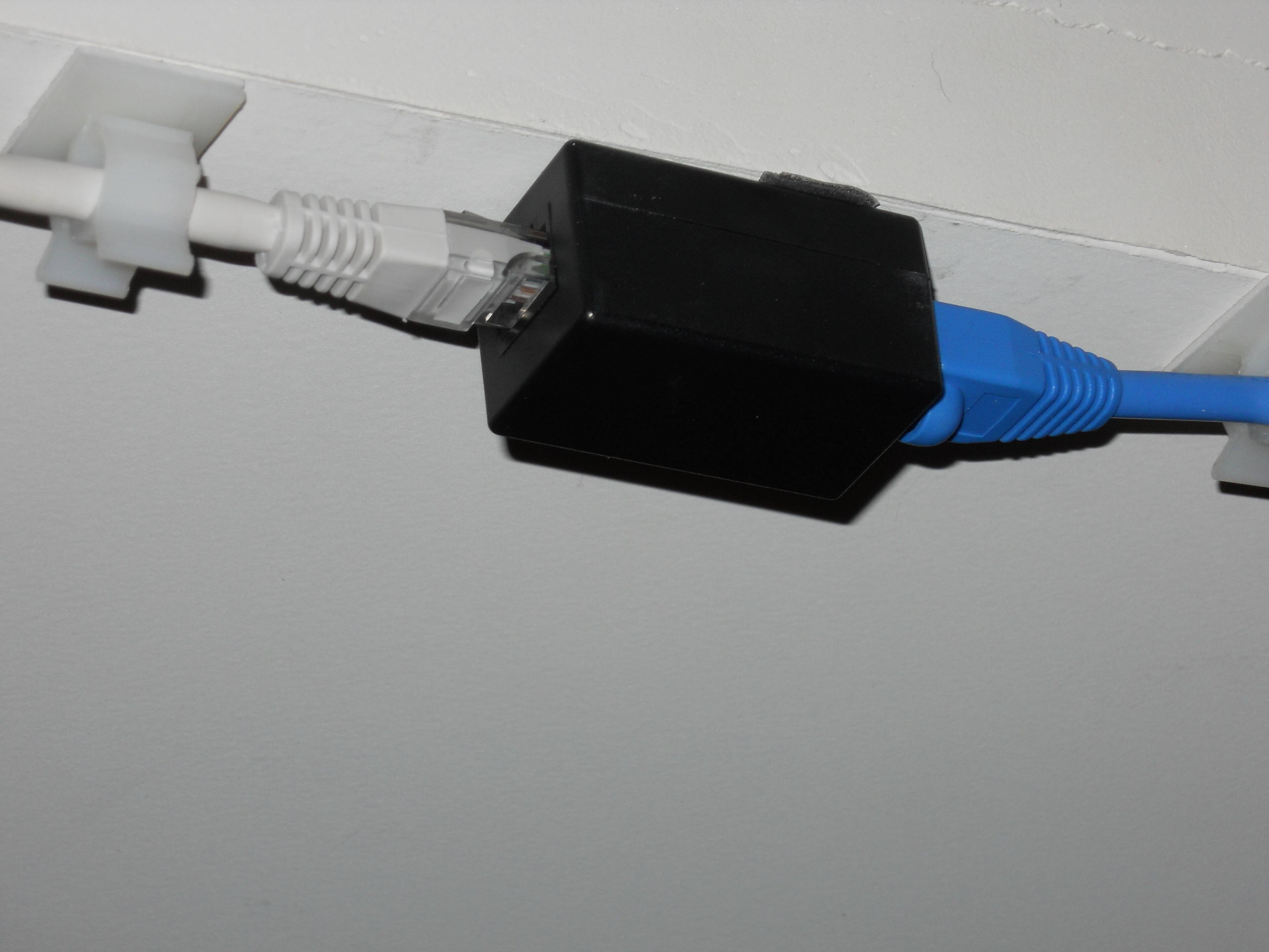 Cat-5/5e RJ-45 In-Line Coupler- Angle 2, click to load a larger version