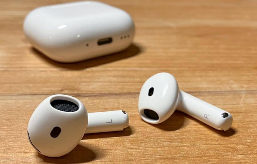 Apple AirPods 4 White MXP63LL/A - Best Buy