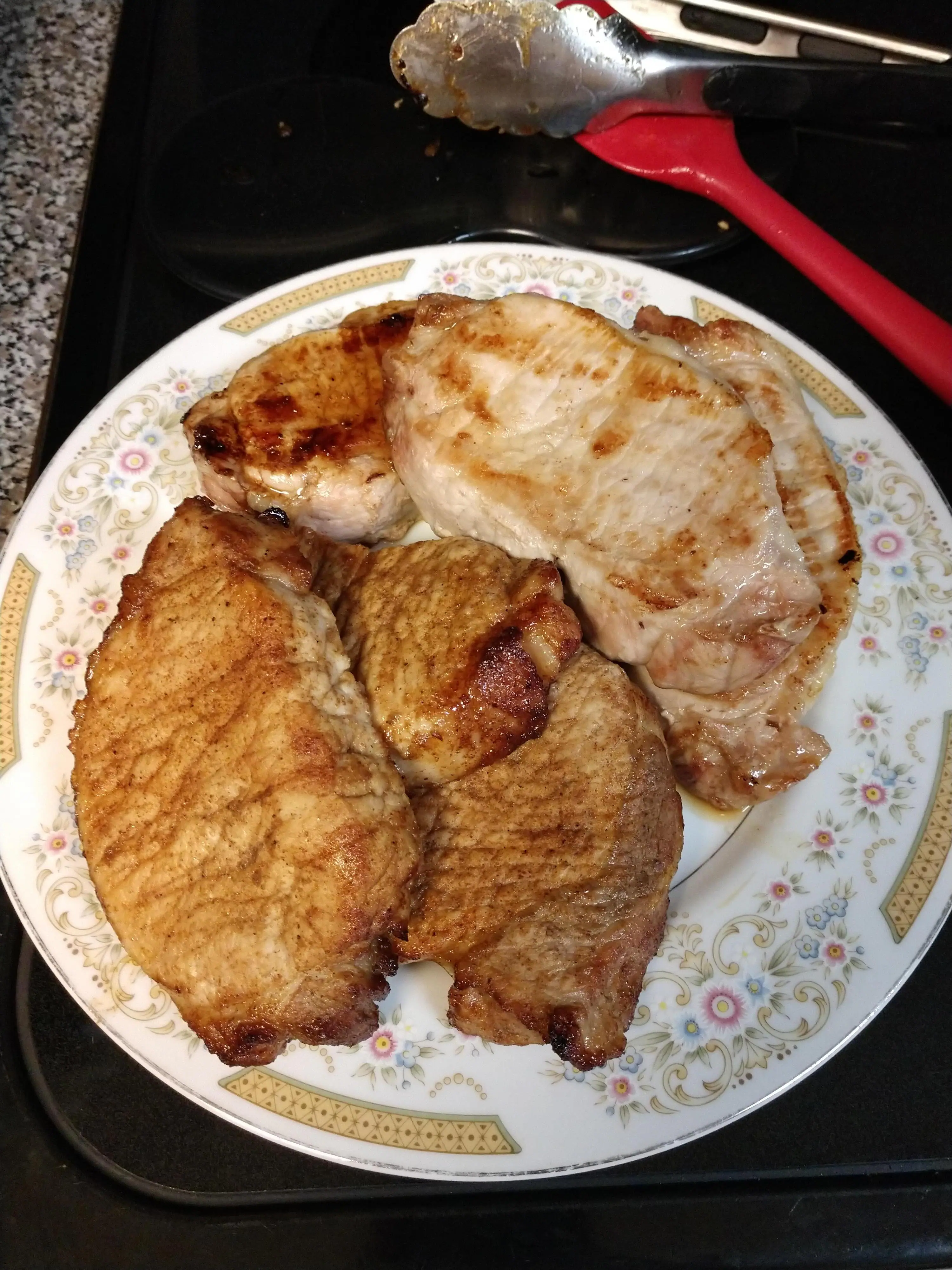 Moist pork chops, click to load a larger version