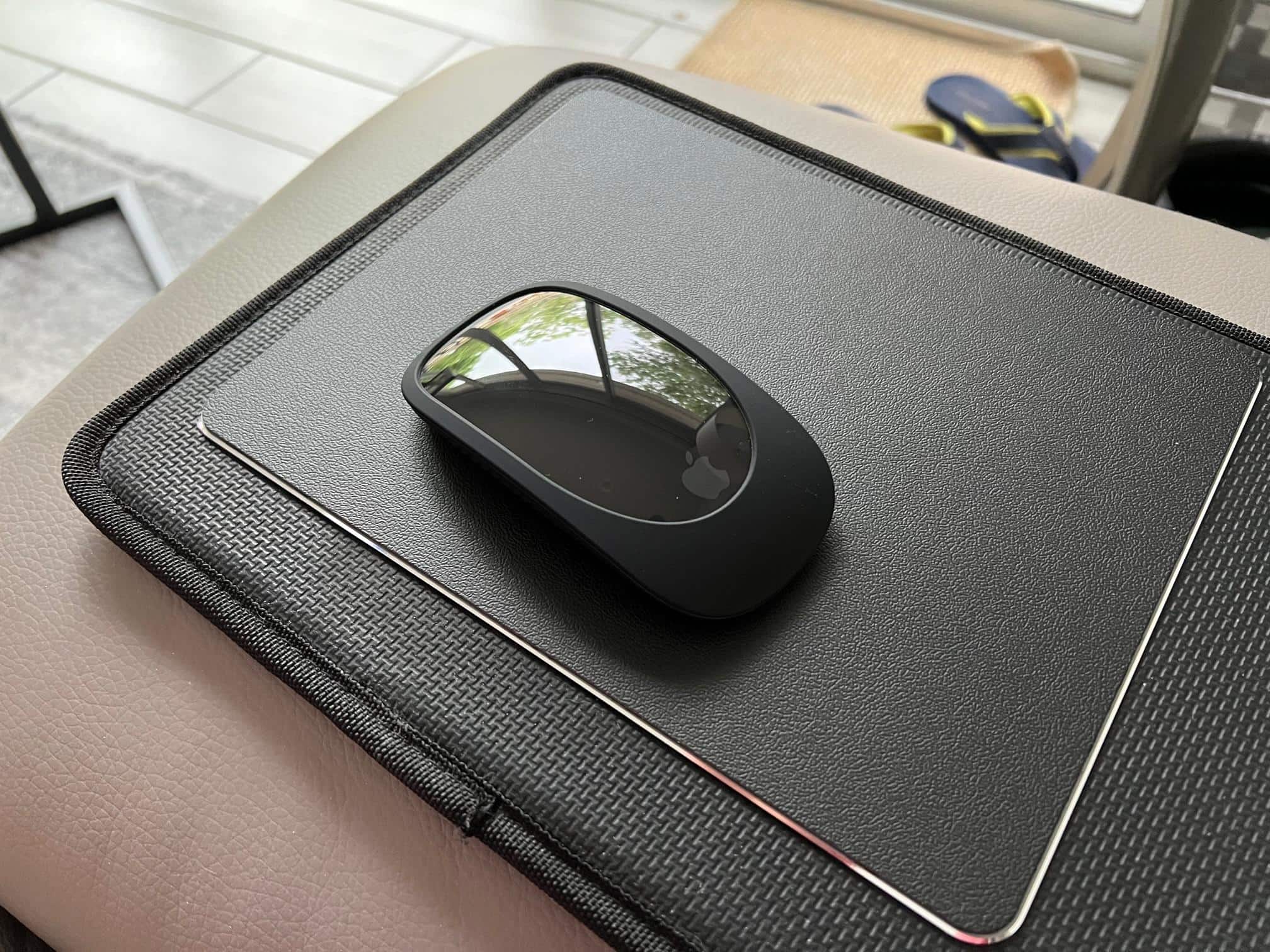 Apple Magic Mouse (Lightning Port) Wireless Black MMMQ3AM/A - Best Buy