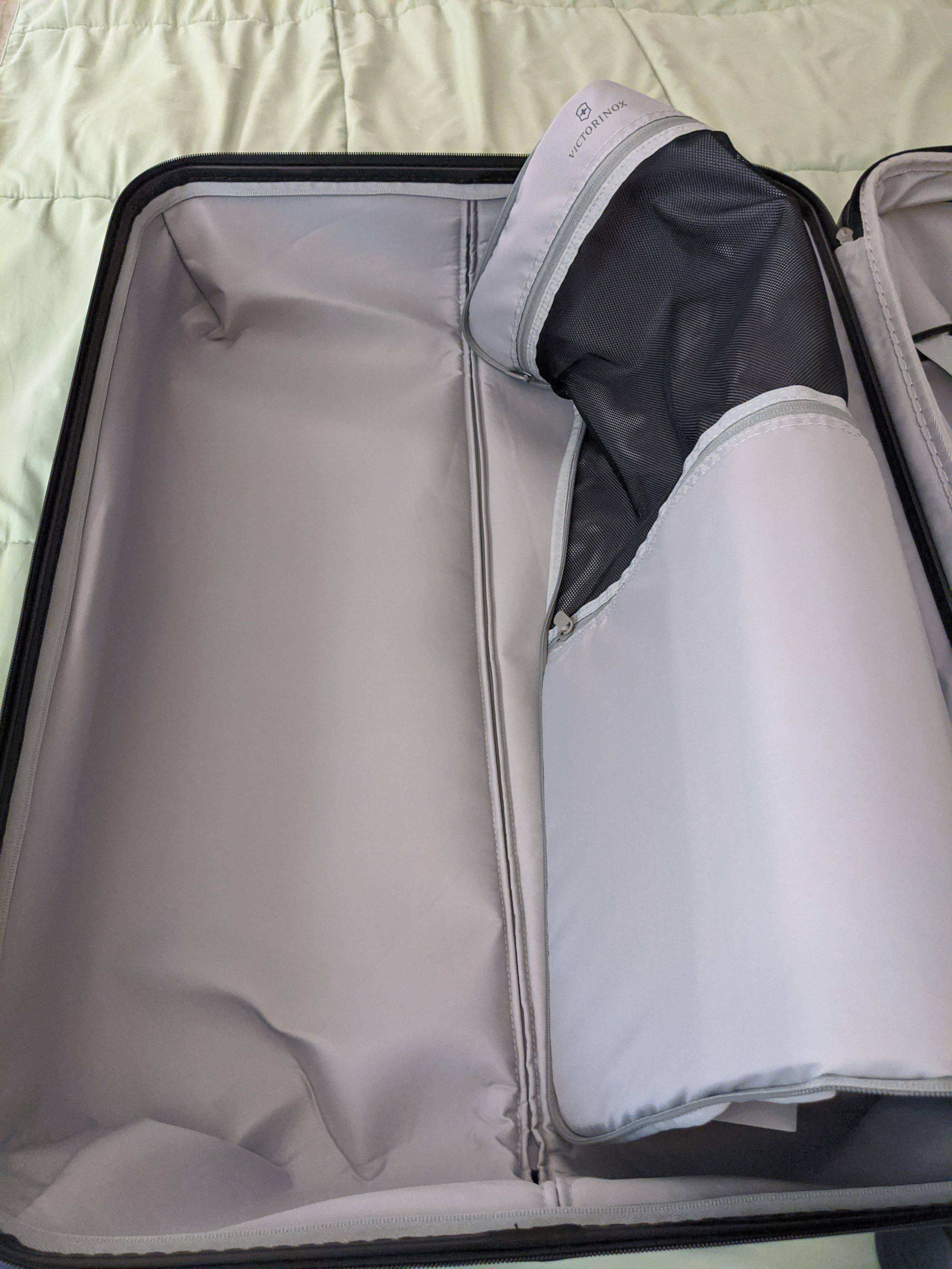 Left side storage & divider showing divider pockets, click to load a larger version