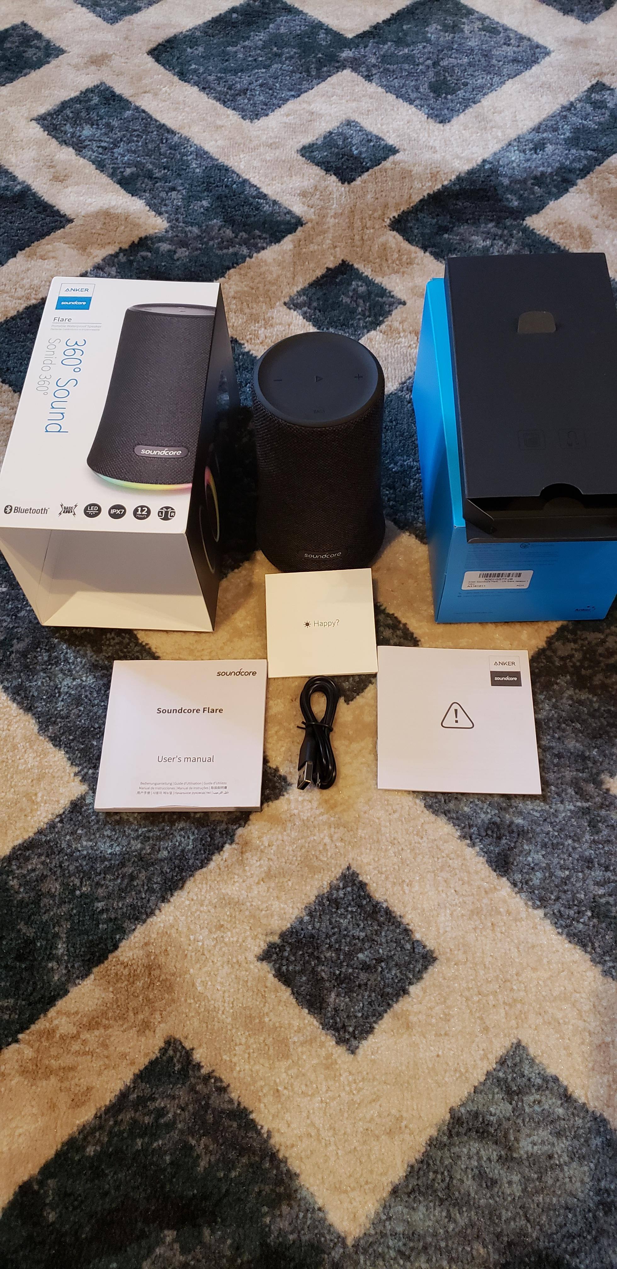 Items in the box, click to load a larger version