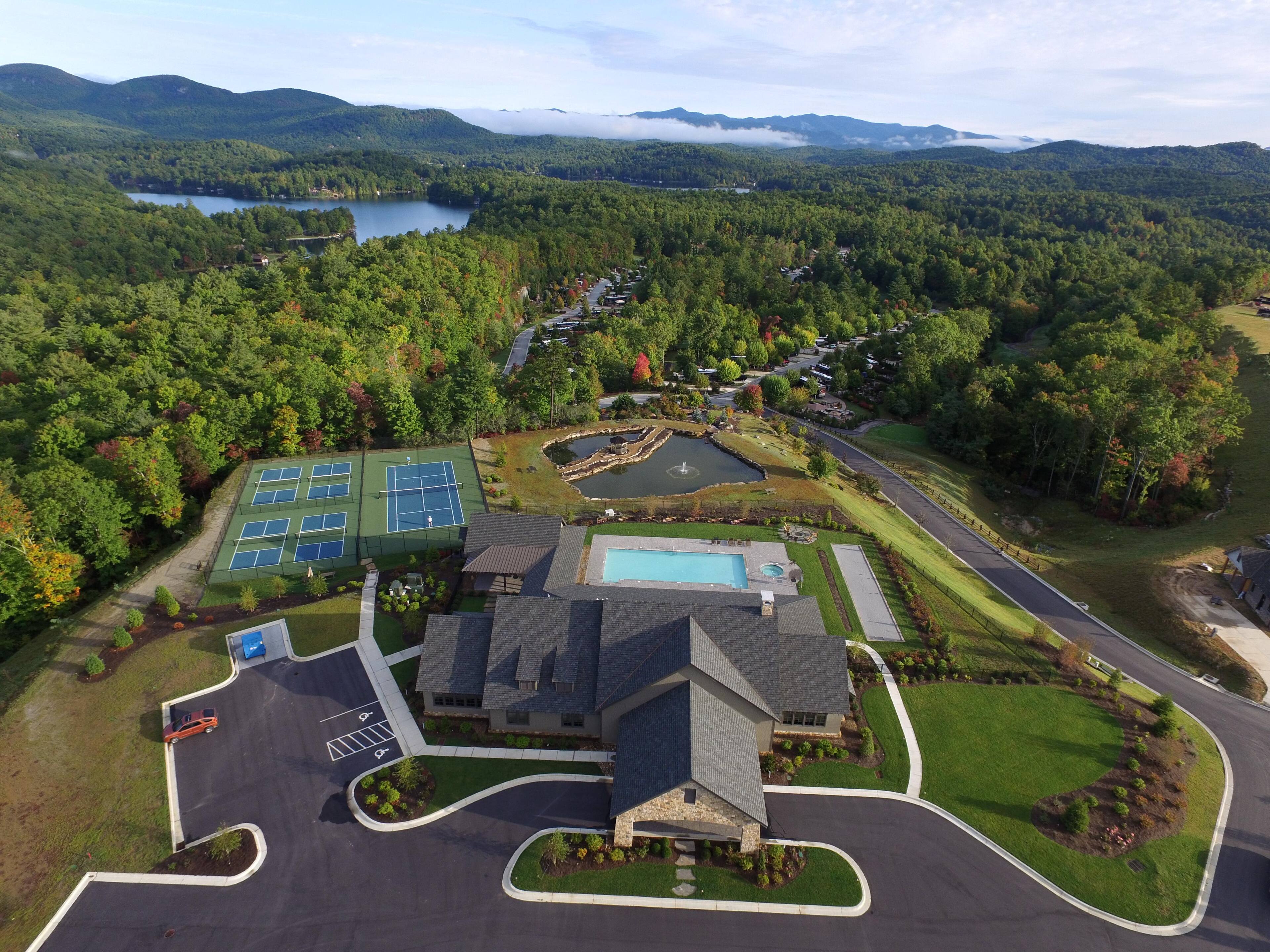 Drone of New Club House in NC, click to load a larger version
