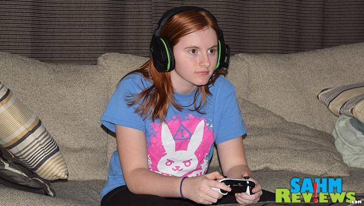 Turtle Beach Stealth 700 for Xbox One are comfortable and offer excellent surround sound for gaming., click to load a larger version