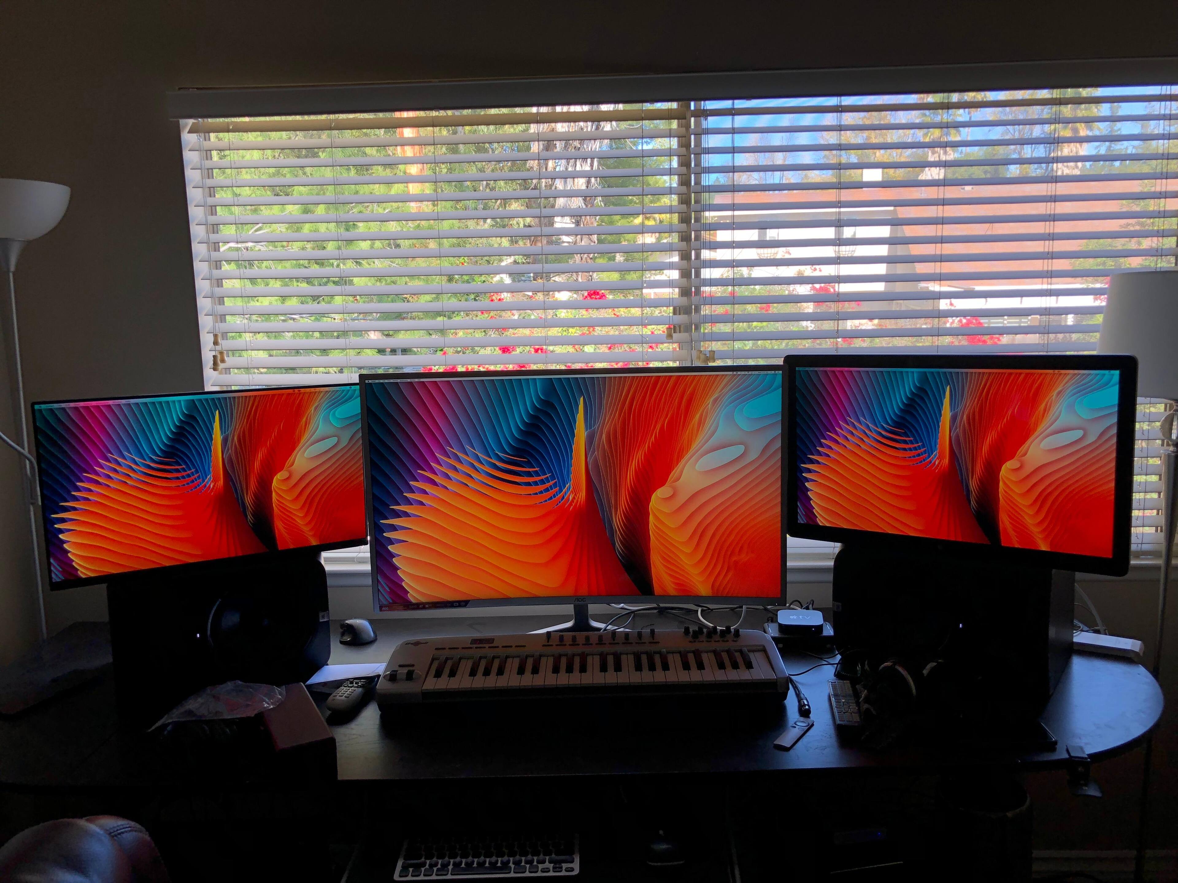 Love my AOC 4k Monitor!, click to load a larger version