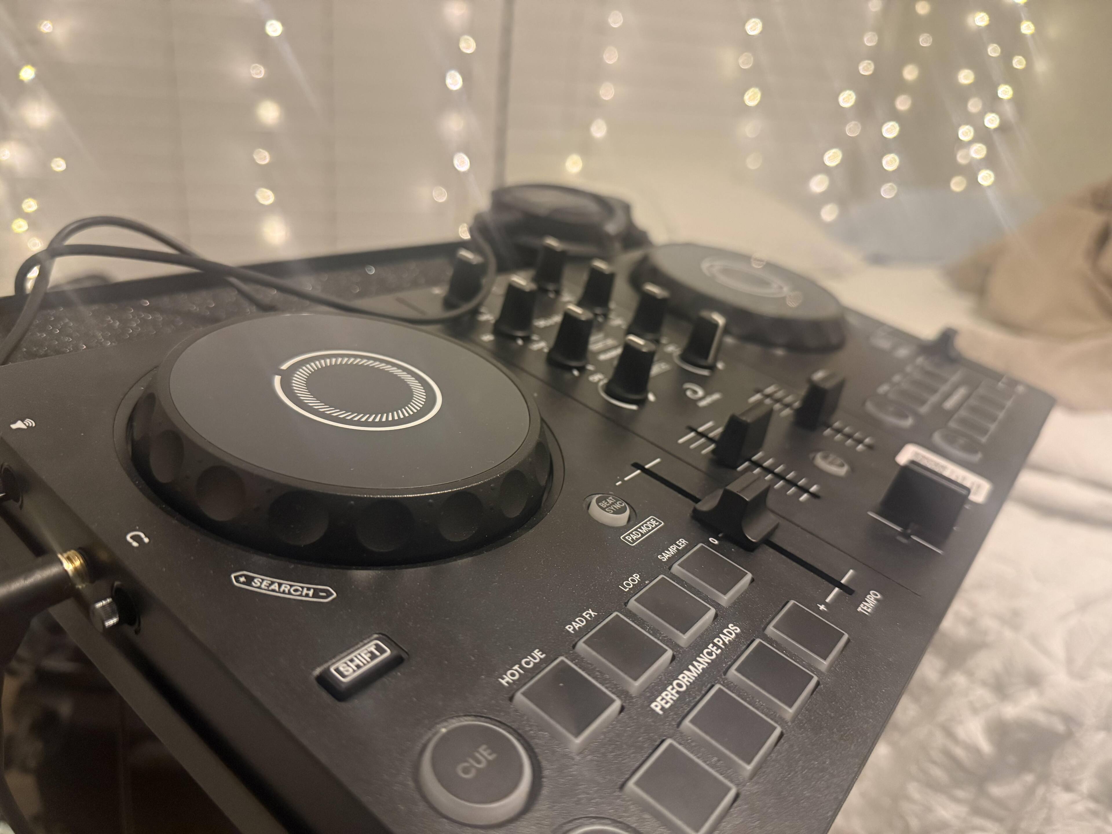 Pioneer DJ 2 Channel DJ Controller with Smart Mixing Features DDJ