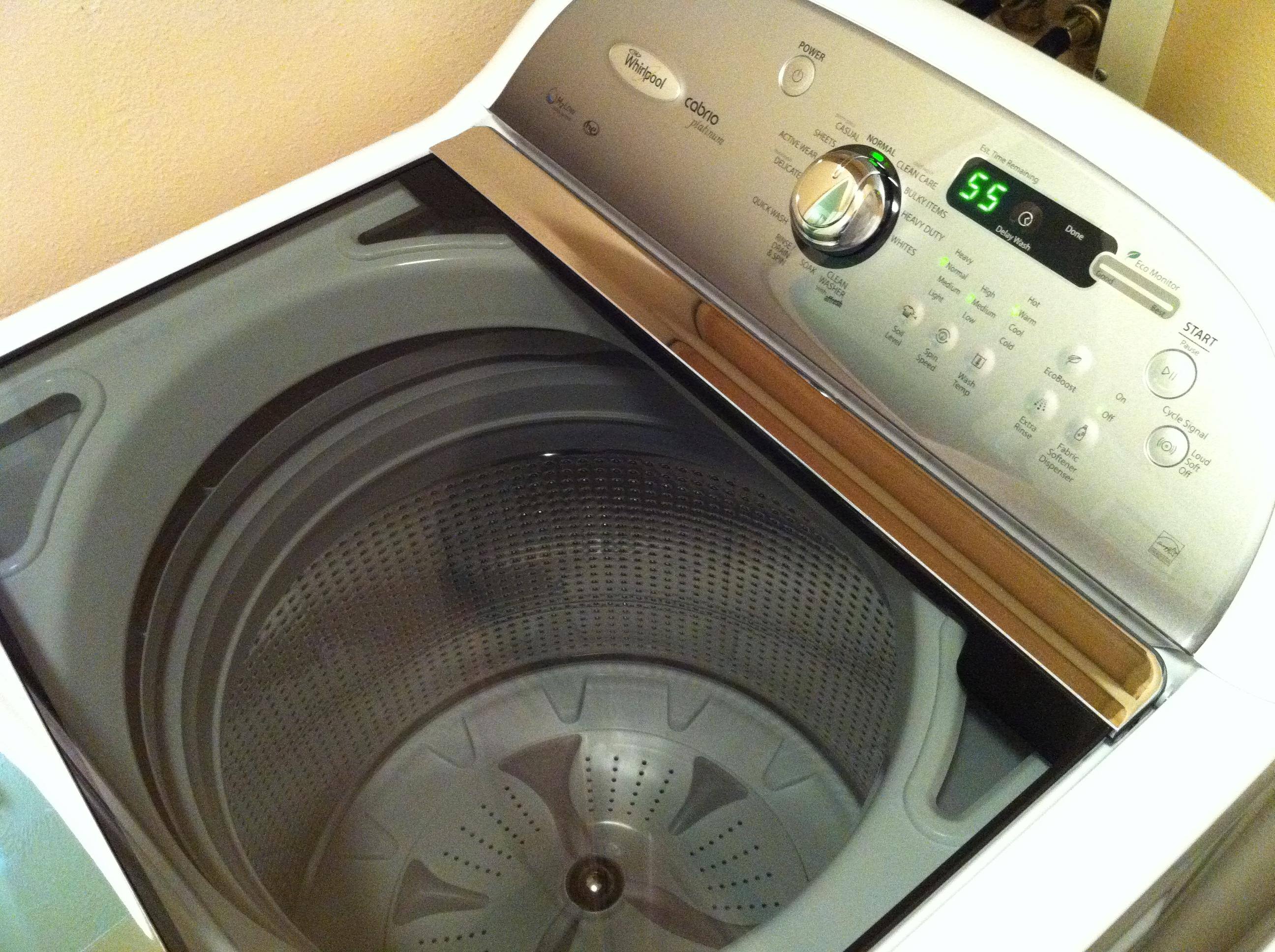 Whirlpool HE Washer: WTW8600YW, click to load a larger version
