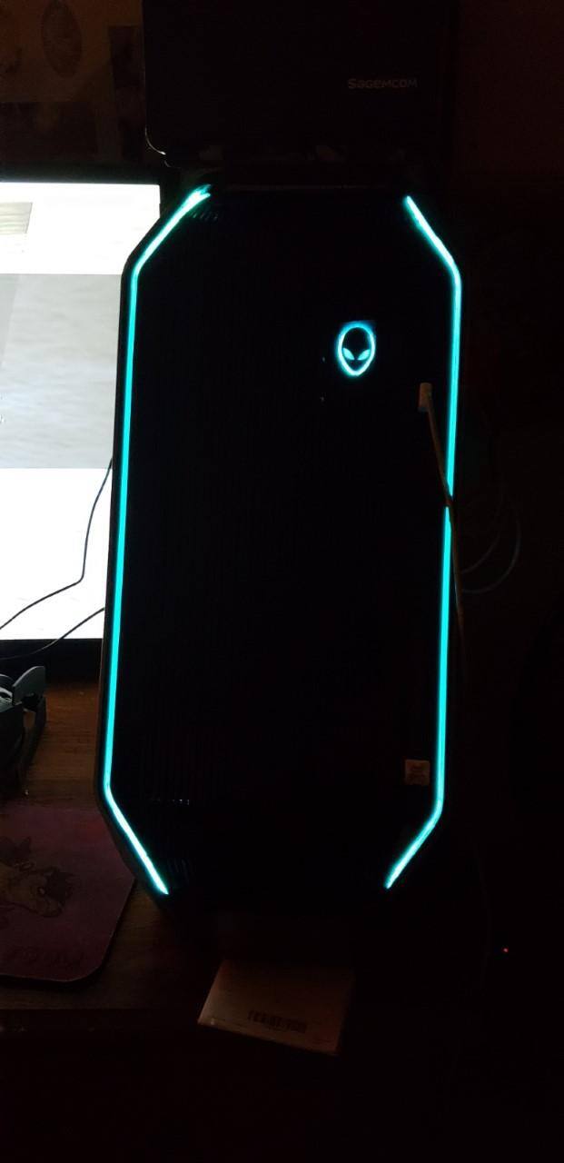 ALIENWARE AREA 51 PC, click to load a larger version