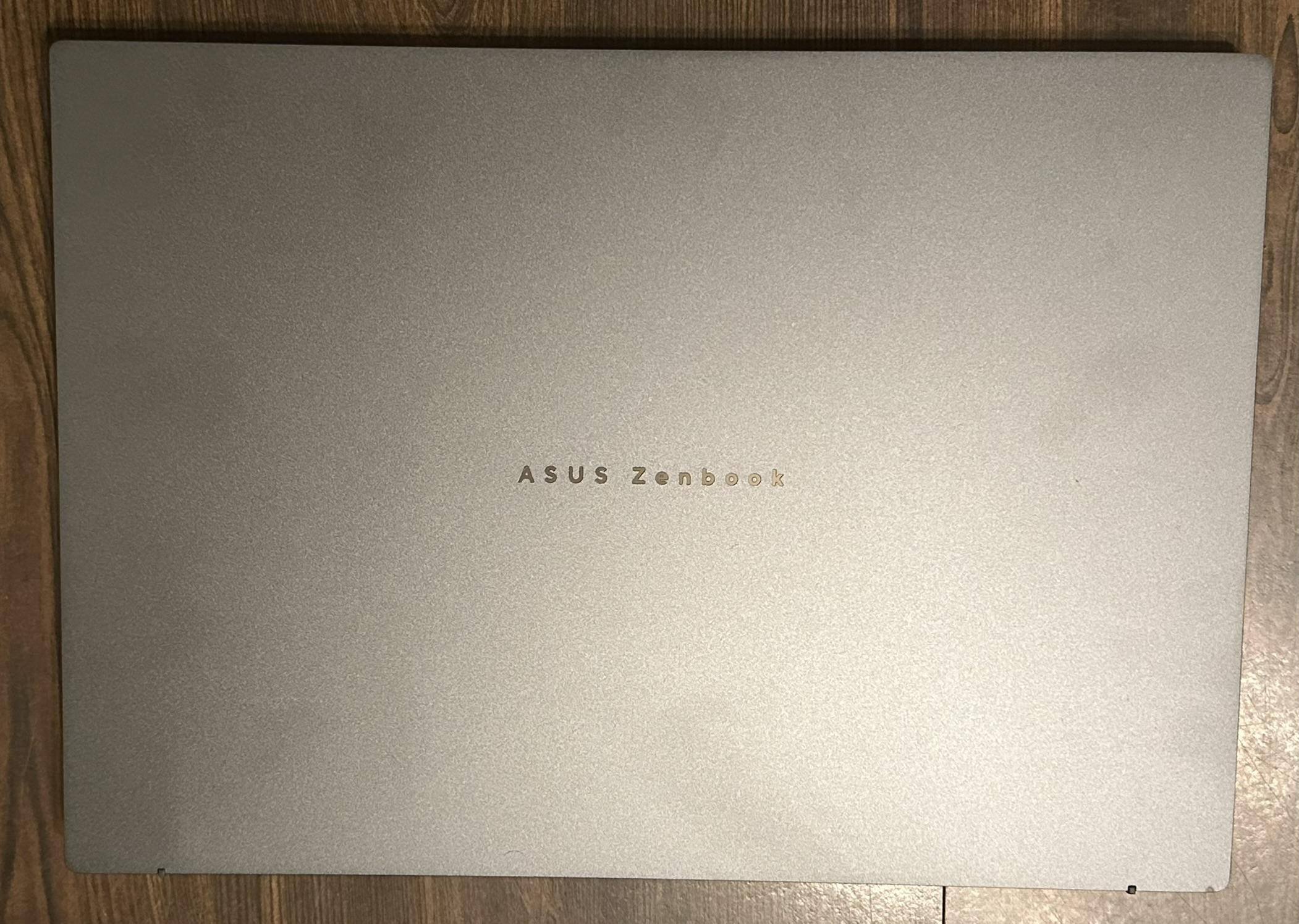 Laptop Lid, click to load a larger version