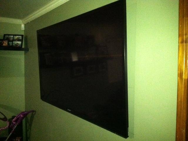 Flat against wall.., click to load a larger version