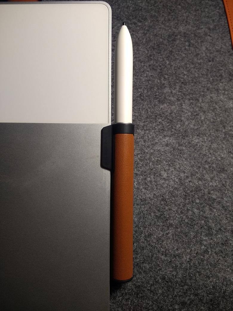 Pixelbook Pen with Bellroy Pen Clip, click to load a larger version