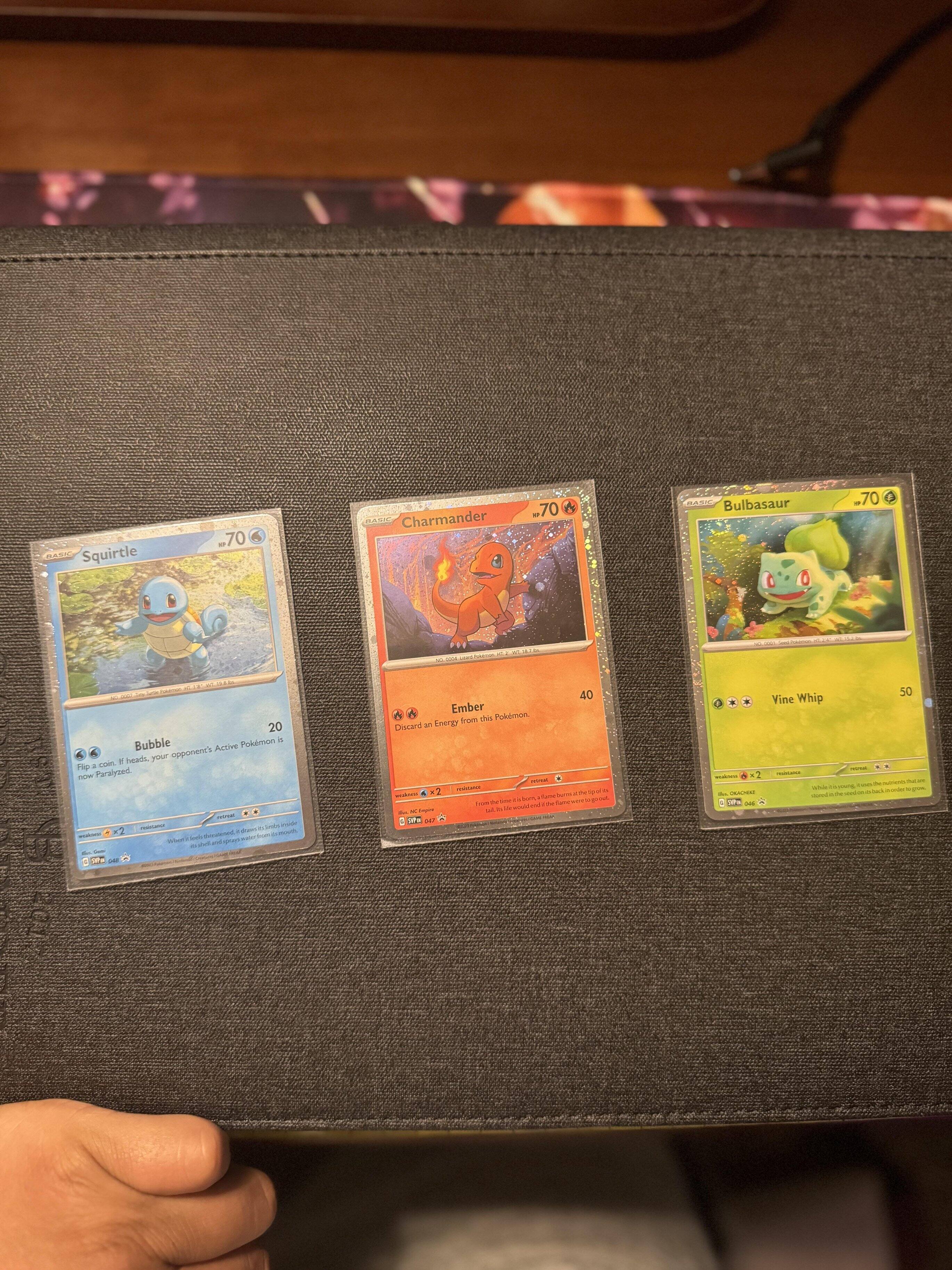 gold cards pokemon Pokemon 25th Anniversary Golden Box Japanese main image 1