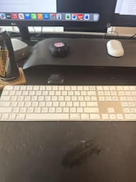 Magic Keyboard with Touch ID and Numeric Keypad for Mac Magic Keyboard with Touch ID and Numeric Keypad for Mac