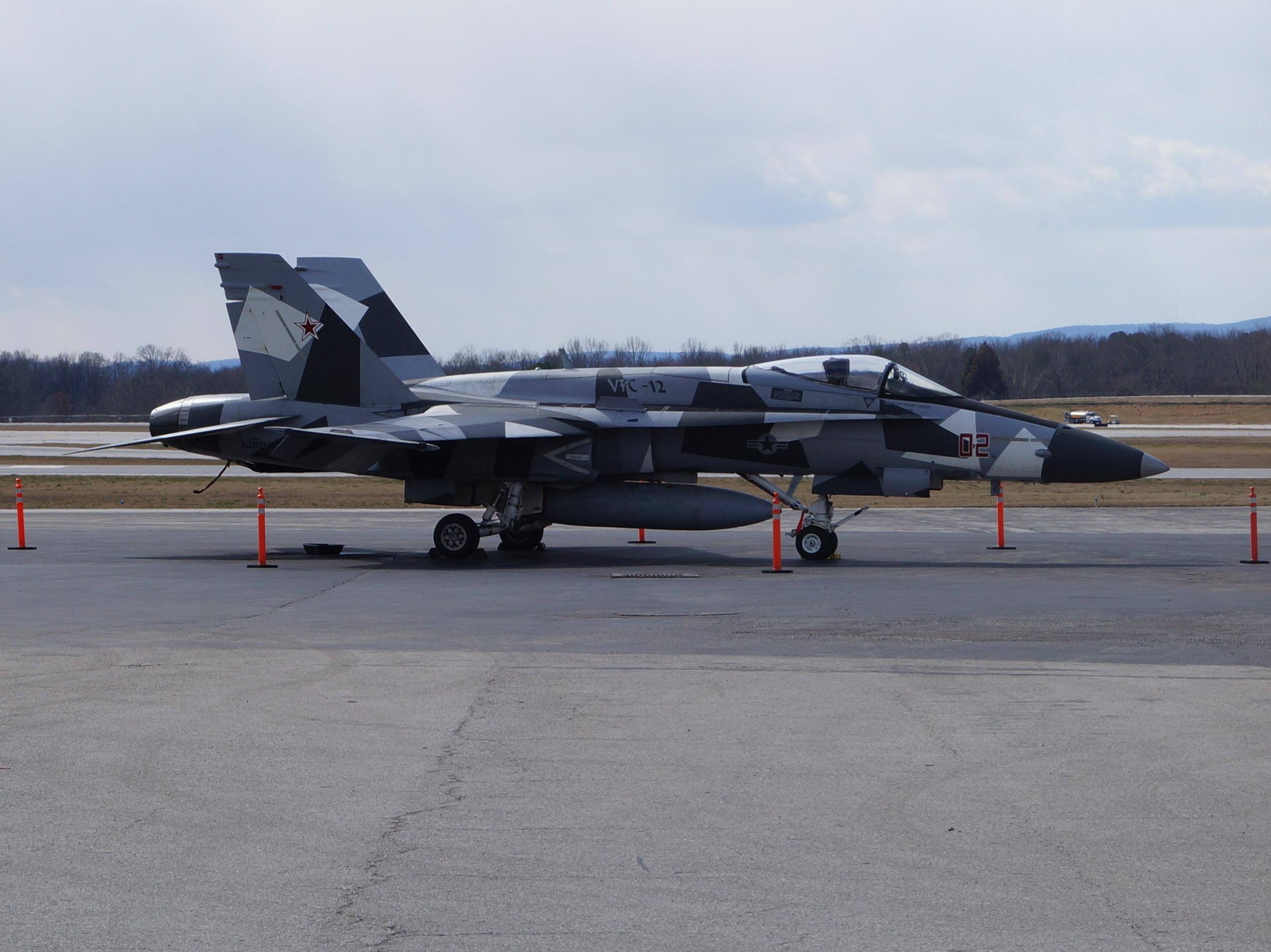 Held camera up to a whole in the fence here at Chattanooga Airport. Didn't have time for settings or focusing, just took the pic, KNEW it would be good., click to load a larger version