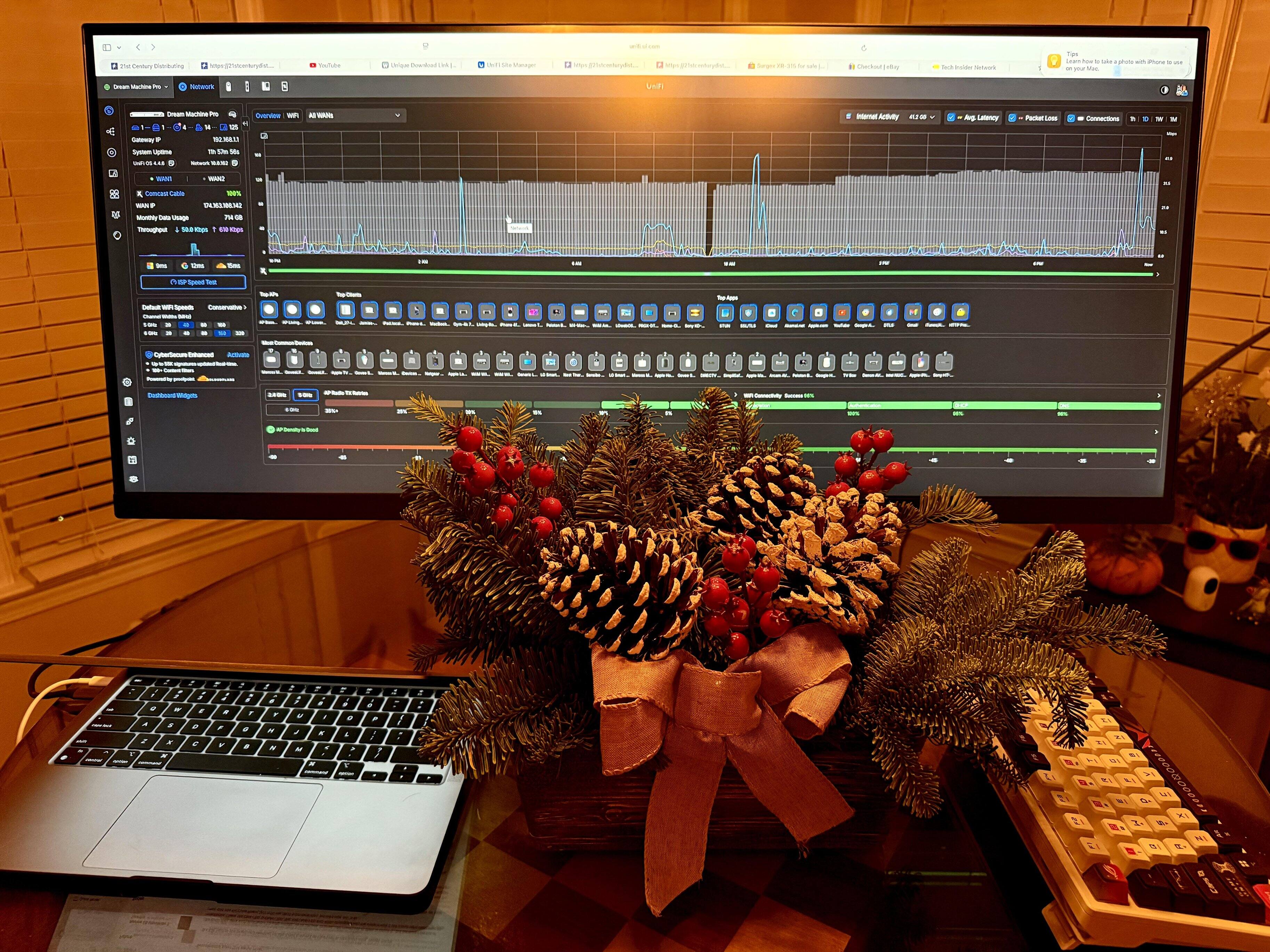 Awesome network monitoring, click to load a larger version