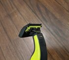 The adjustable comb fits on both the 360 and regular OneBlade cartridges., click to load a larger version