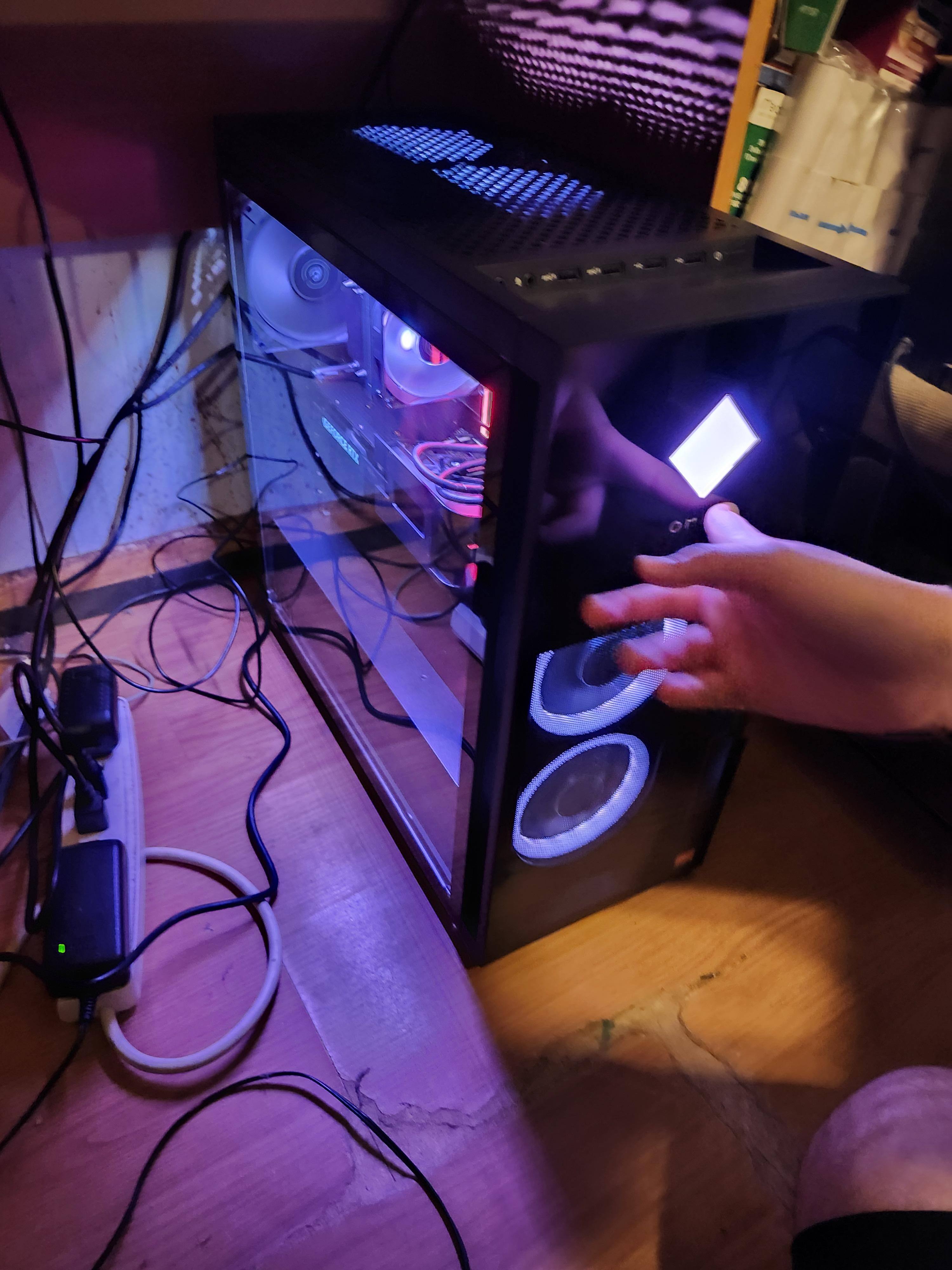 Customer provided, click to load a larger version