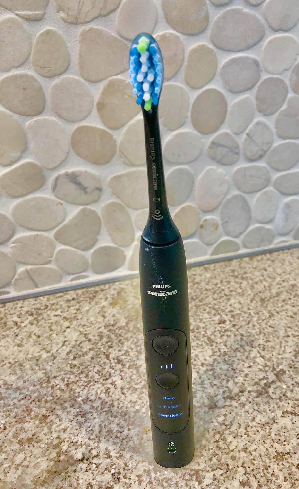 Philips Sonicare Sonicare ExpertClean 7300 Rechargeable Toothbrush