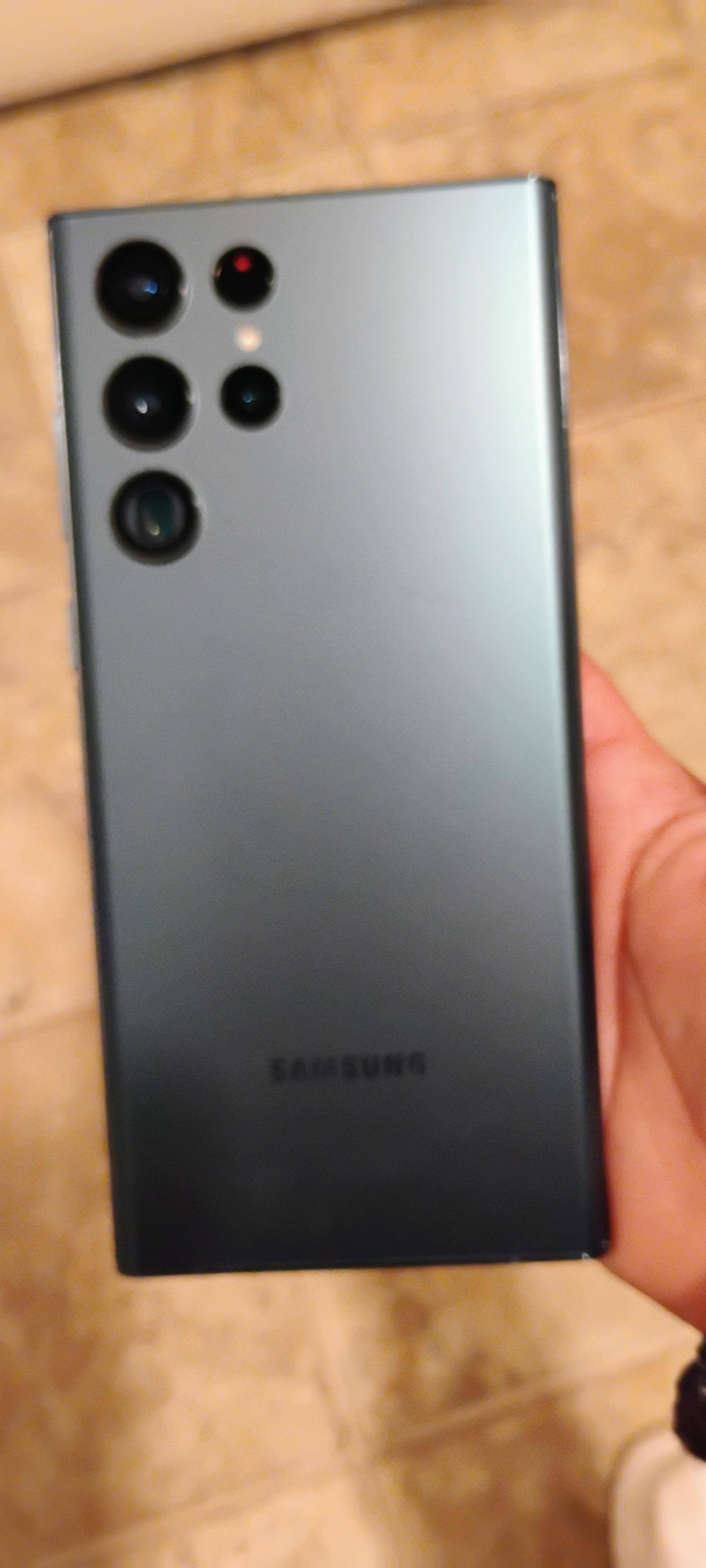 Samsung Galaxy S22 Ultra 5G 512GB (Unlocked) Phantom Black S908U