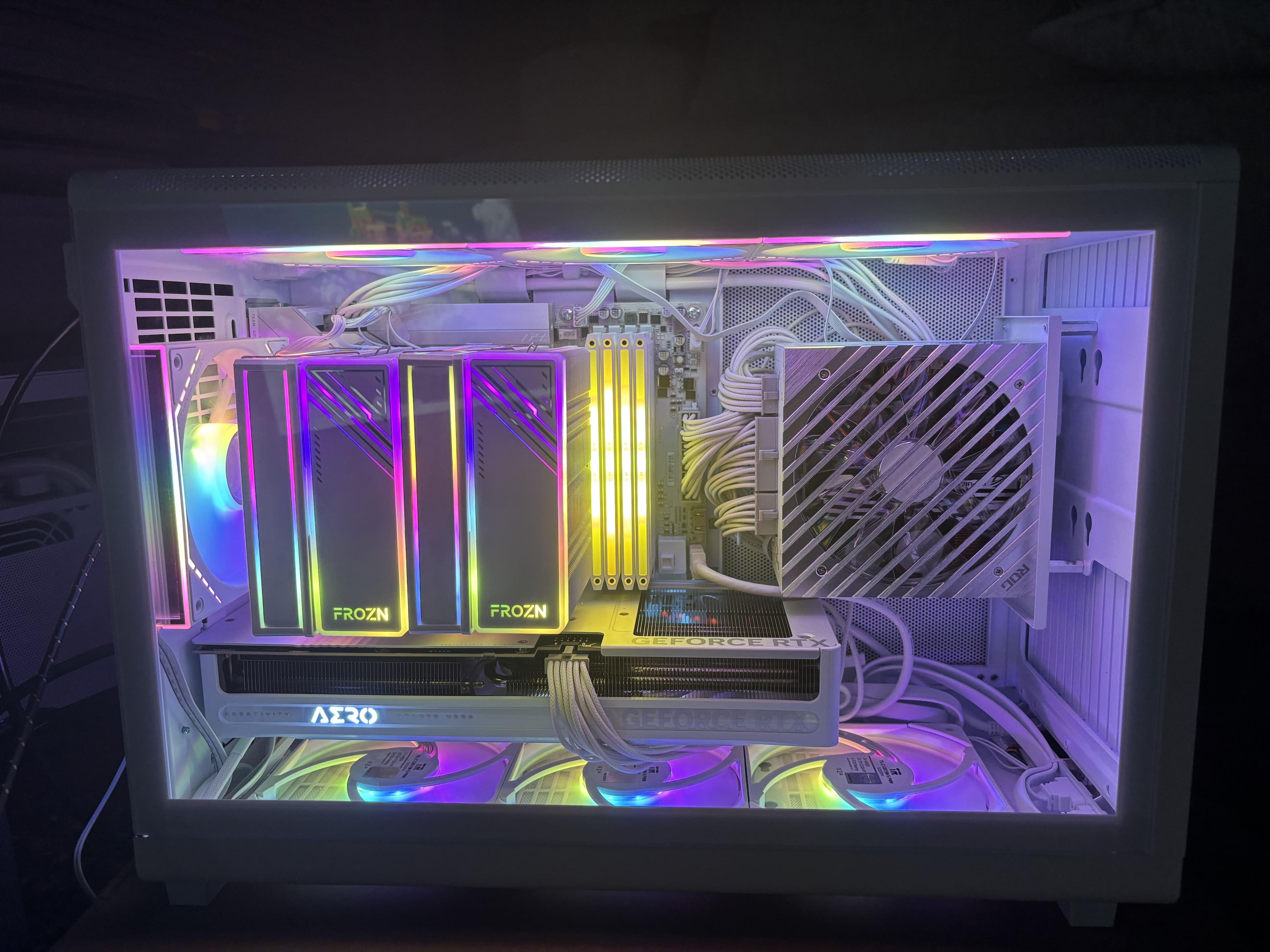 GIGABYTE NVIDIA GeForce RTX 5080 AERO OC SFF 16G GDDR7 PCI GIGABYTE NVIDIA GeForce RTX 5080 AERO OC SFF 16G GDDR7 PCI