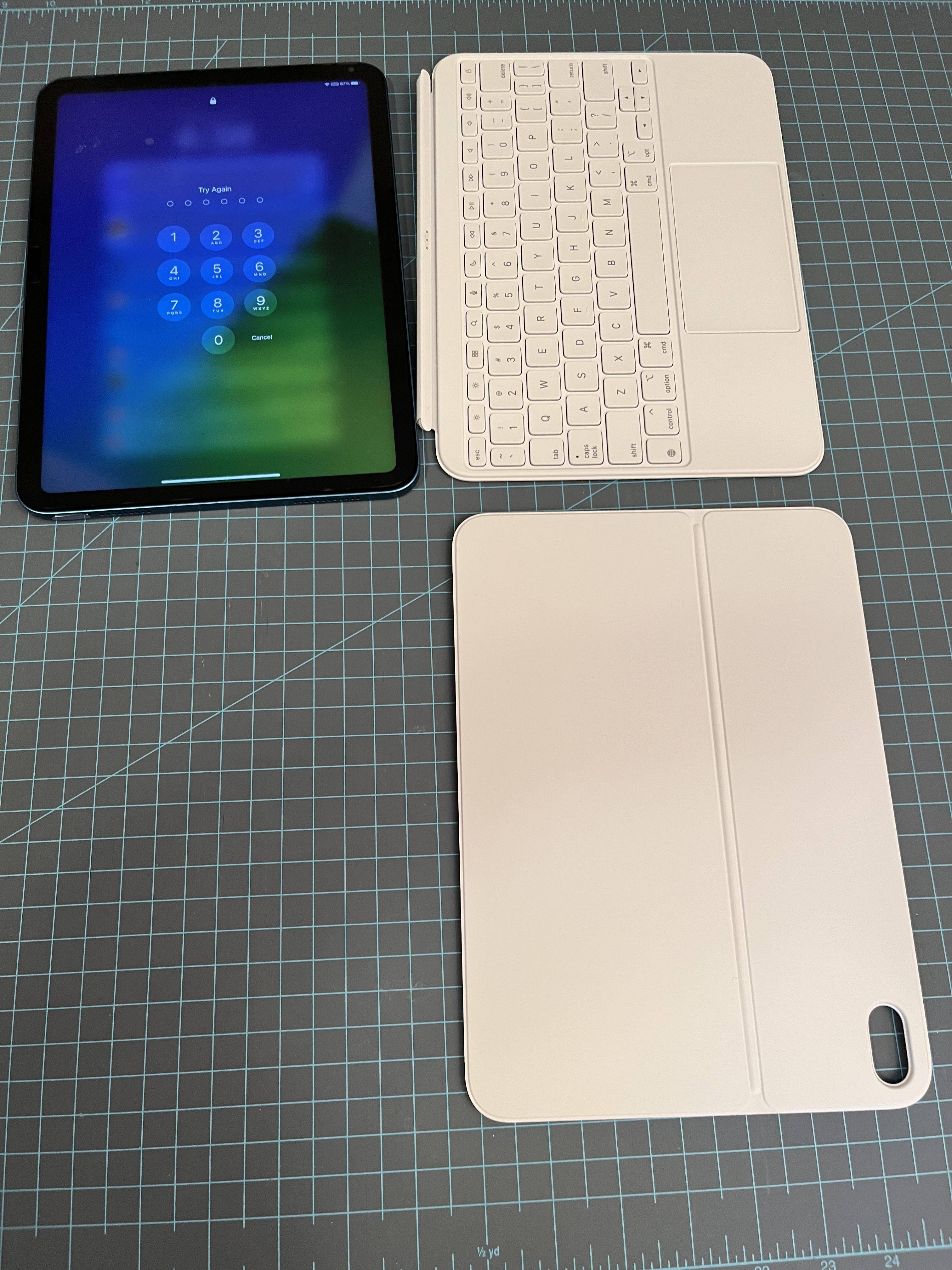 Apple Magic Keyboard Folio for iPad (A16) White MQDP3LL/A - Best Buy