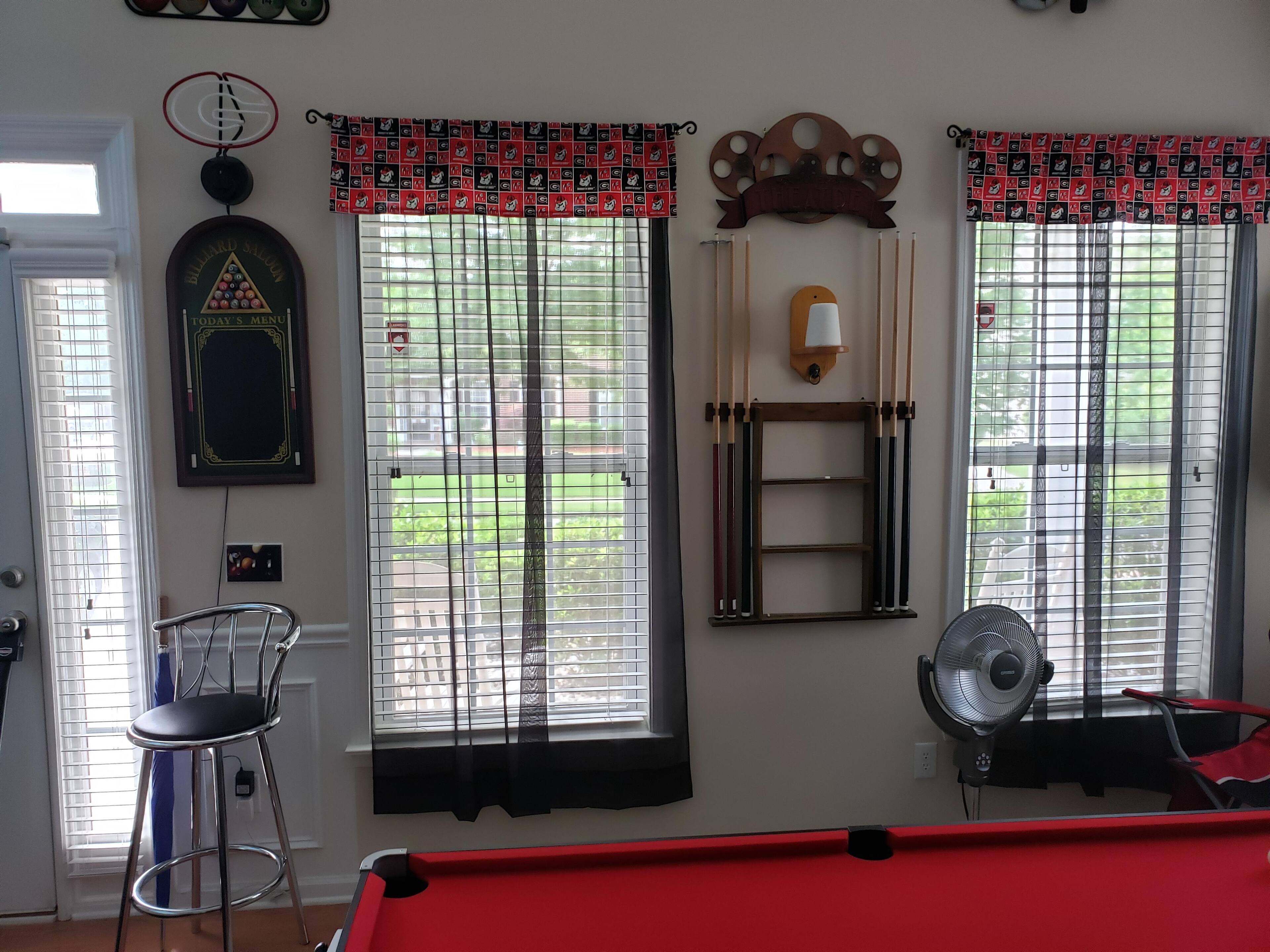 Man Cave Ambient Lit Room, click to load a larger version