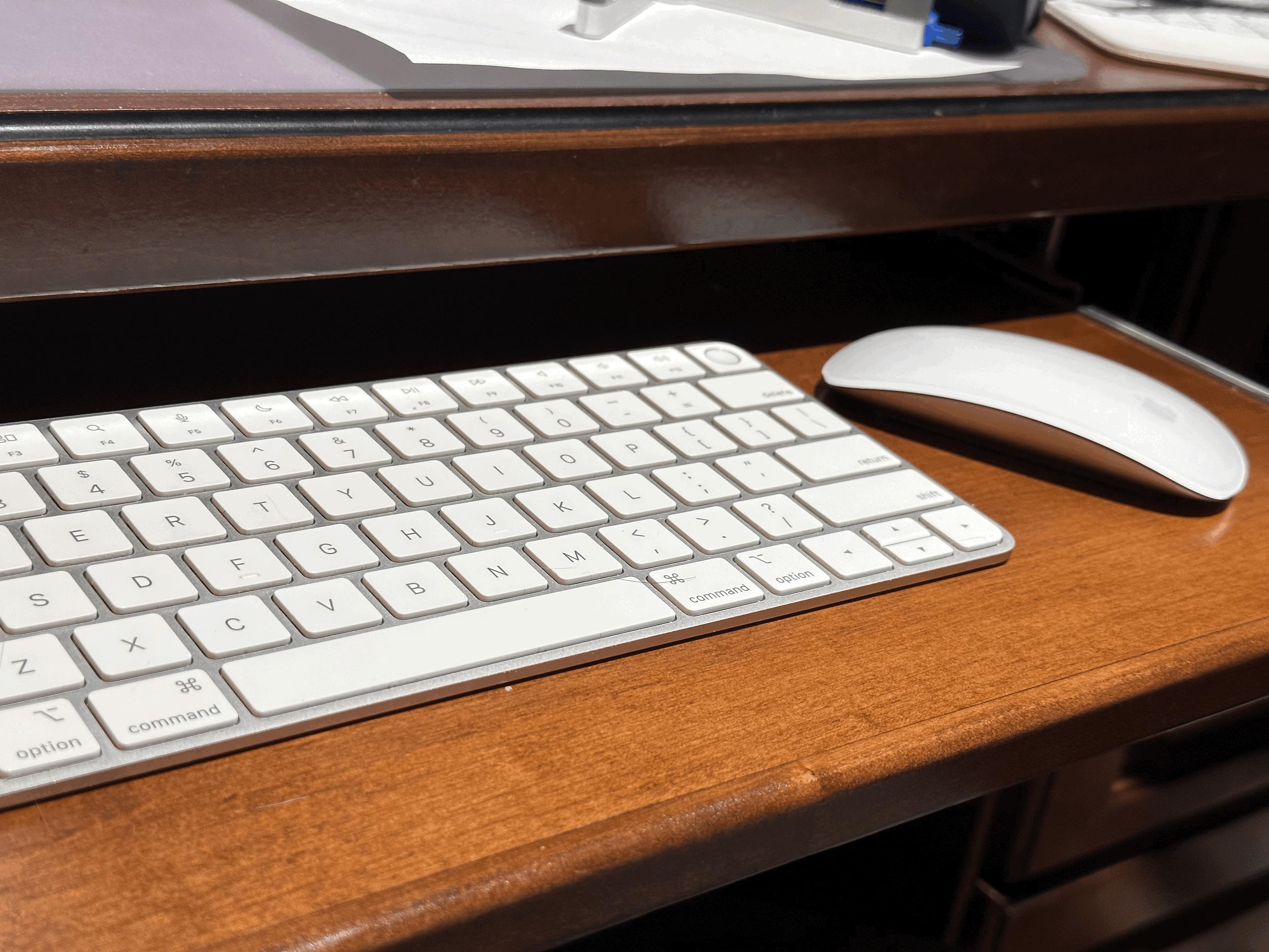 Magic Keyboard (Lightning Port) with Touch ID for Mac models