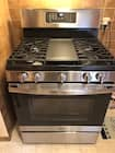 GE 5.0 Cu. Ft. Freestanding Gas Range with Self-cleaning and Power Boil ...