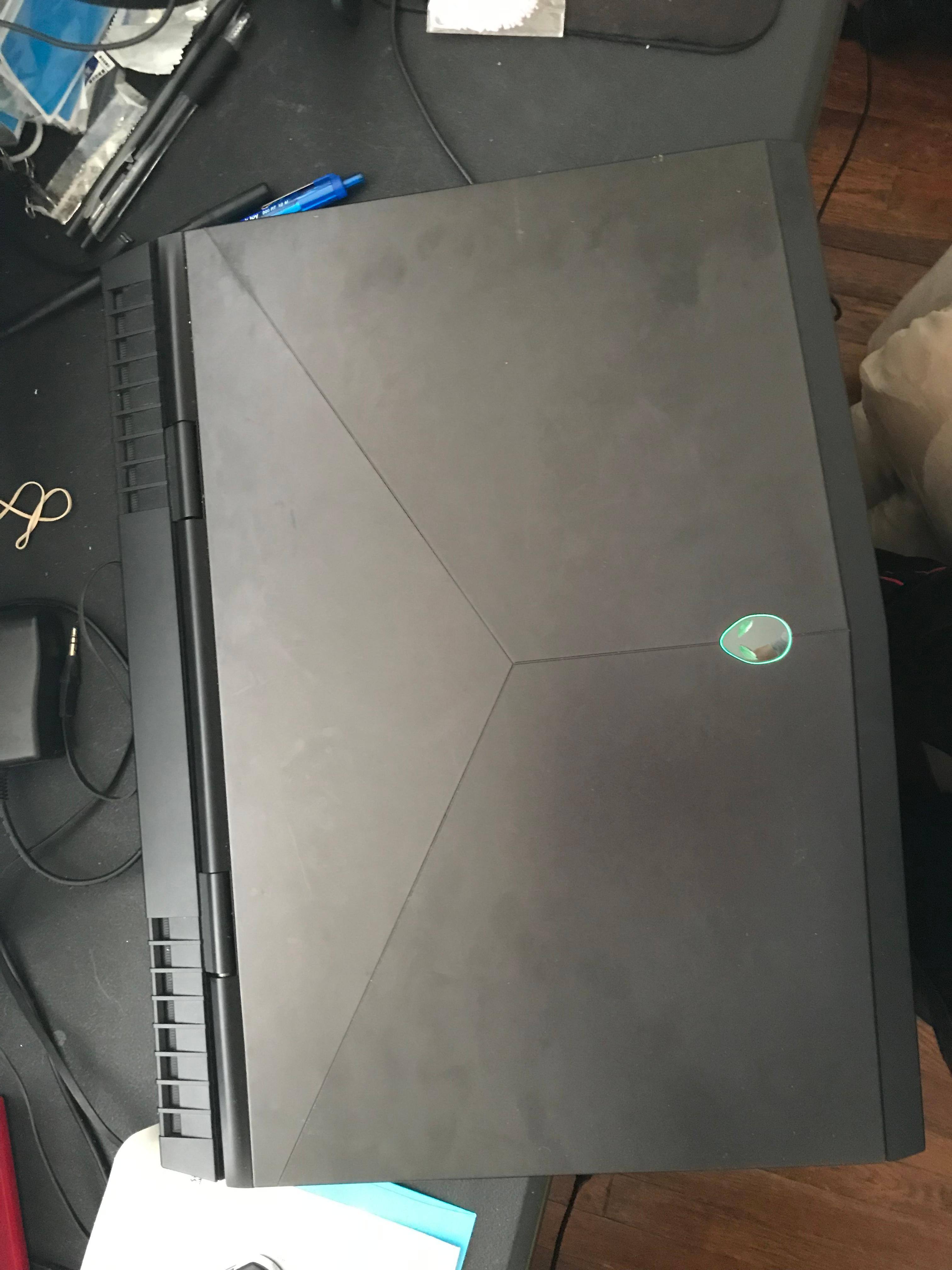 Alienware 17.3