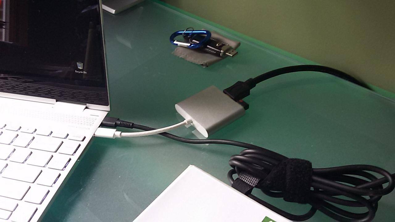 optional adapter for HDMI, click to load a larger version