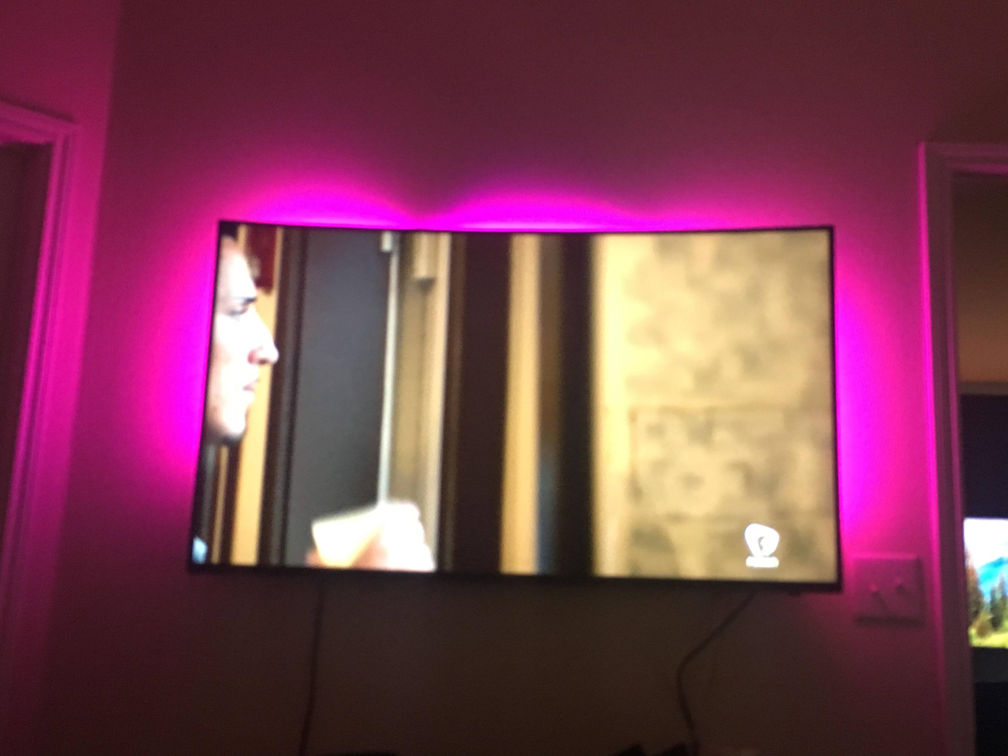 Bedroom, click to load a larger version