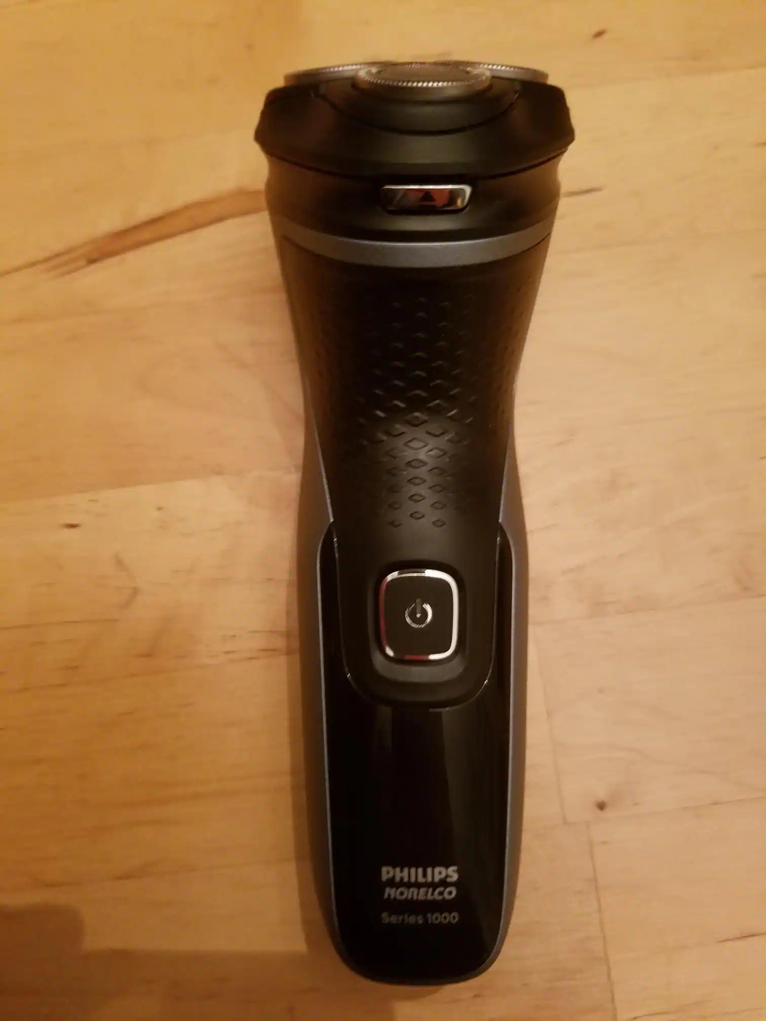 The razor, click to load a larger version