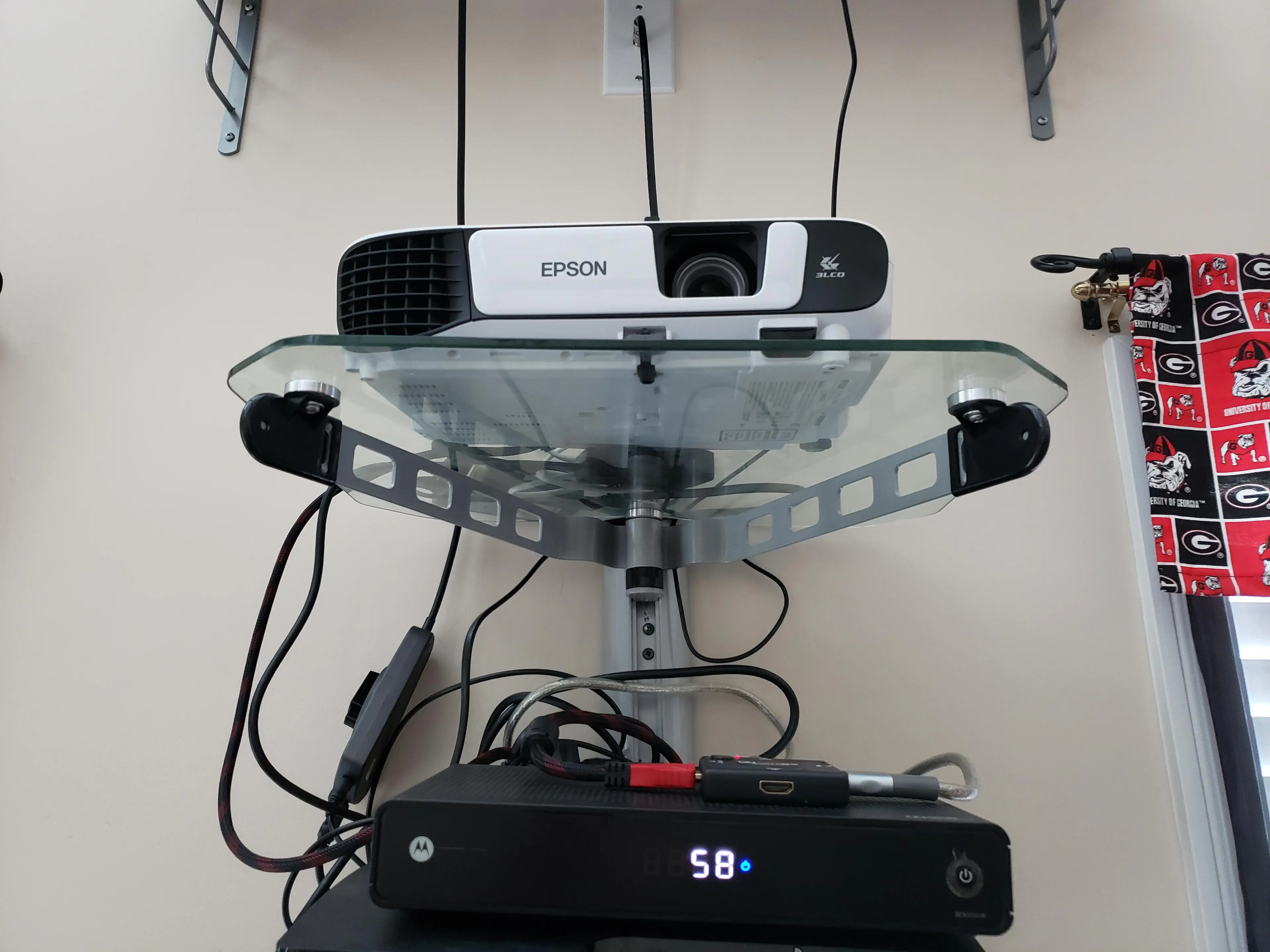 Front-view, click to load a larger version