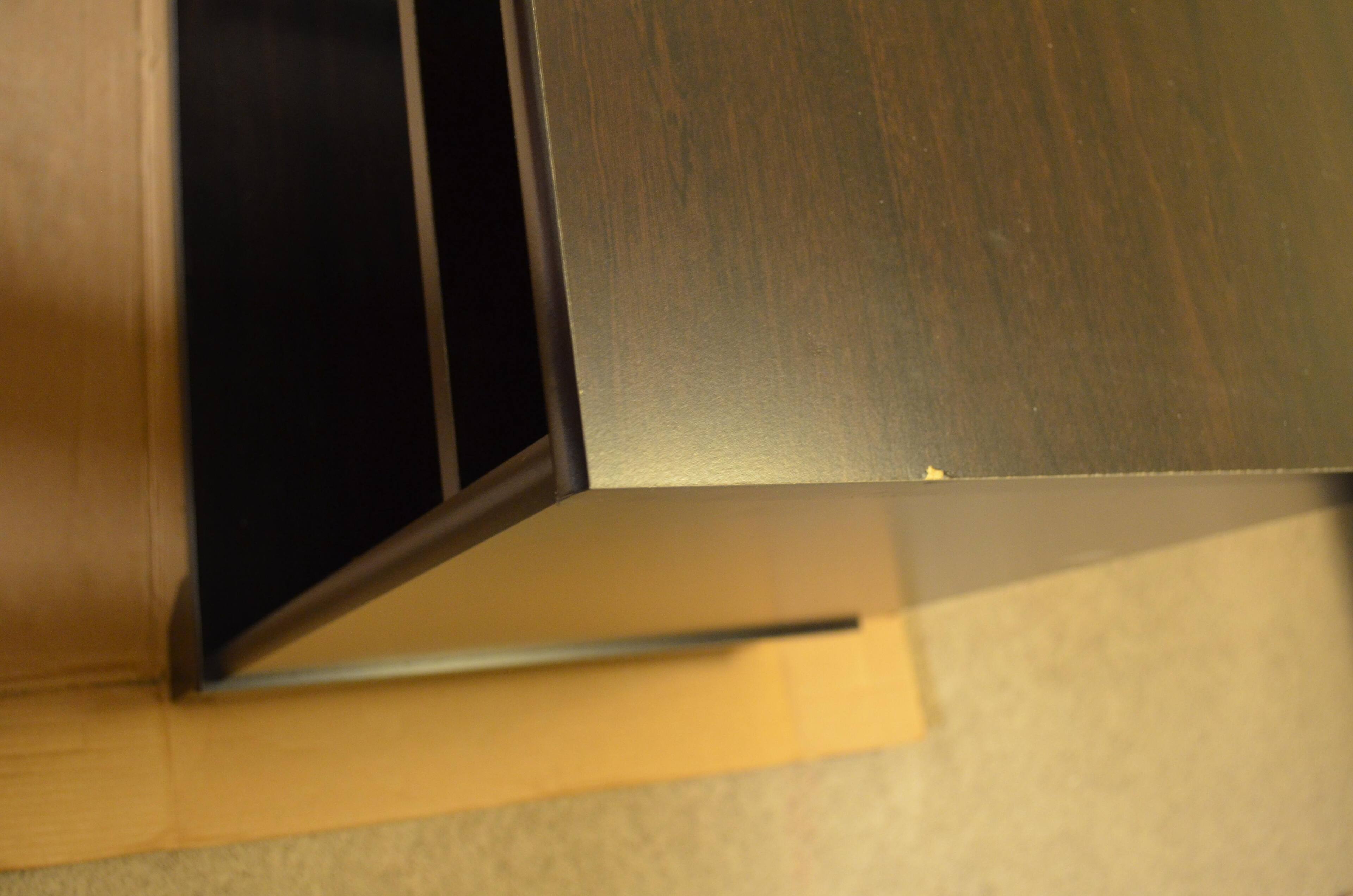 dent at the corner, click to load a larger version