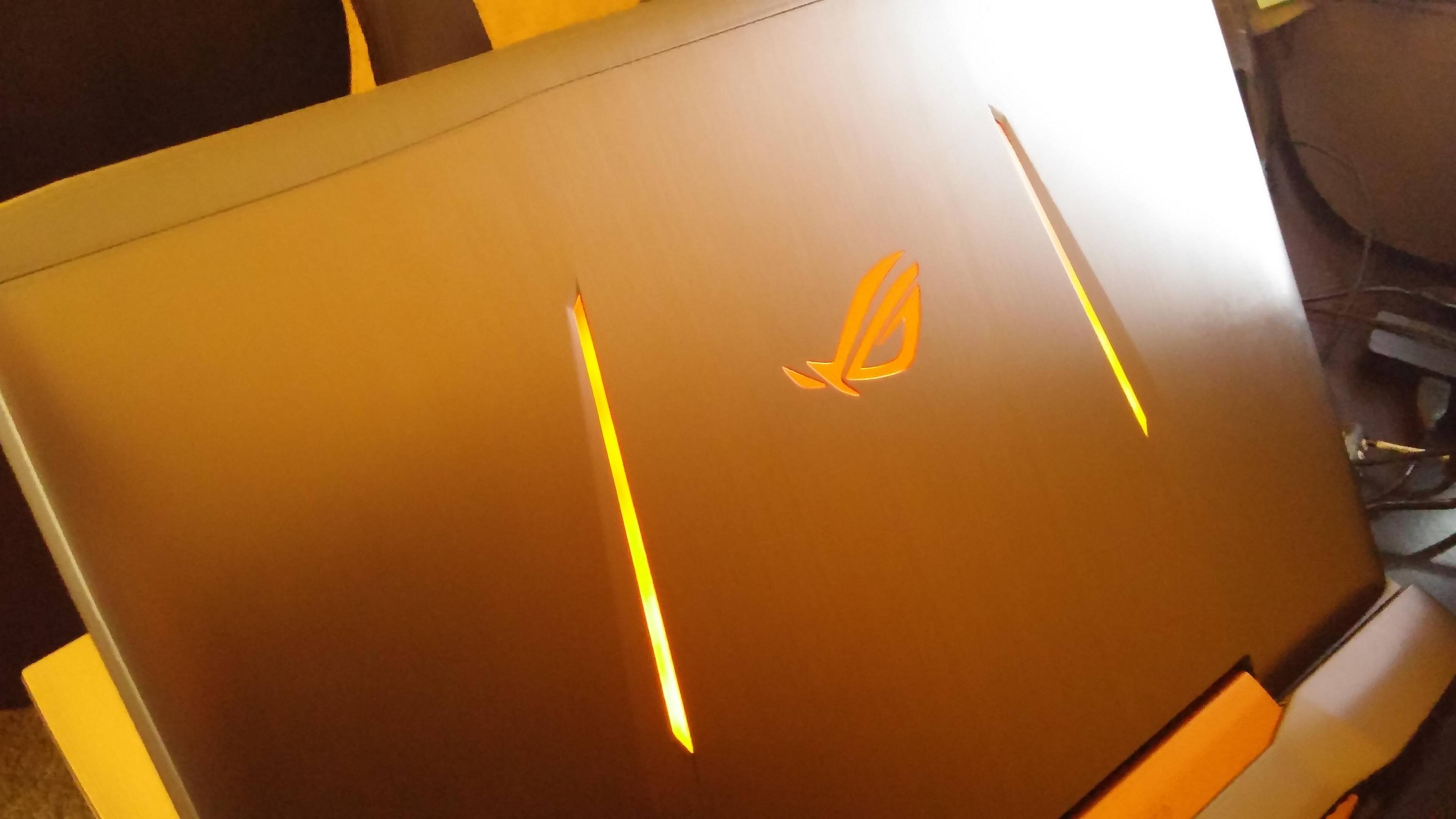 lights up! love it!, click to load a larger version